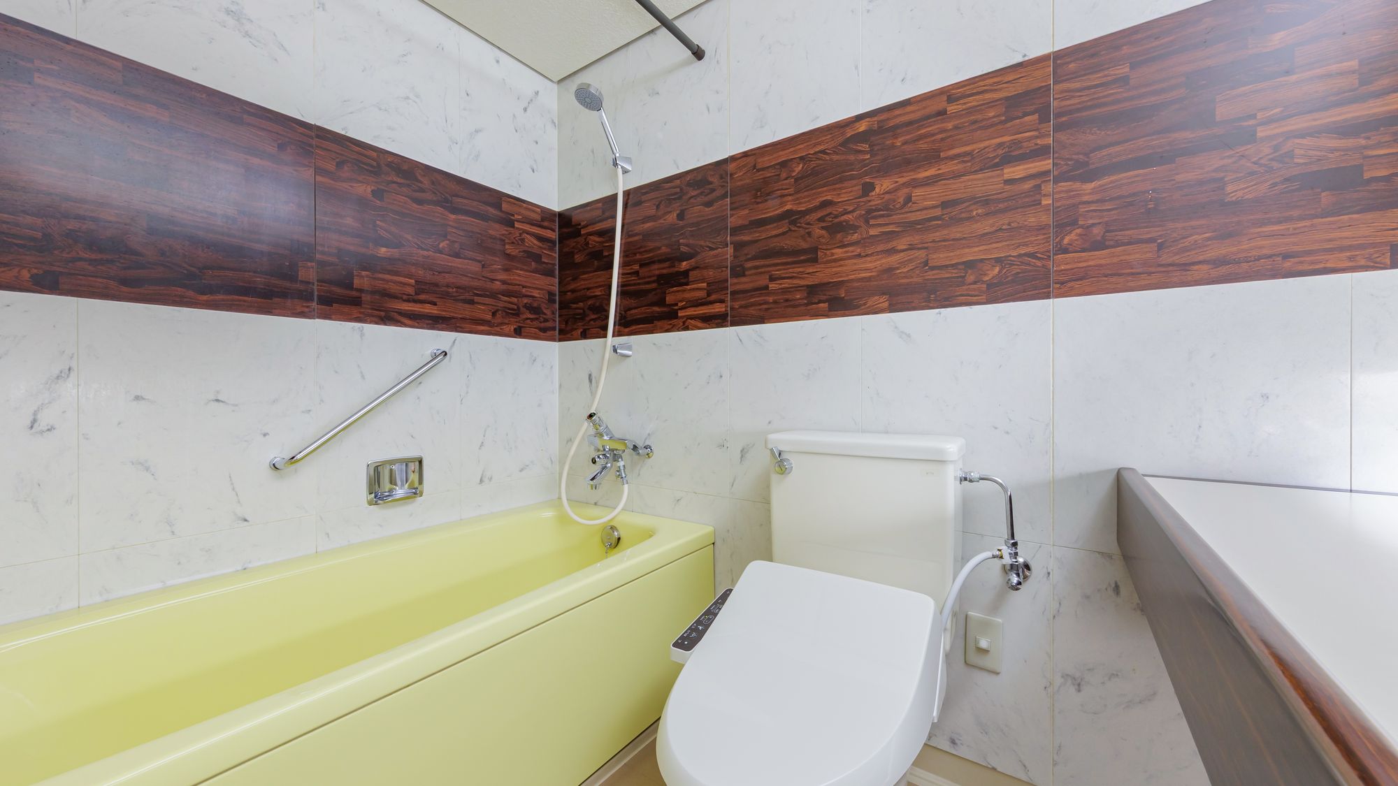 【最上階オーシャンビュー】デラックスツイン