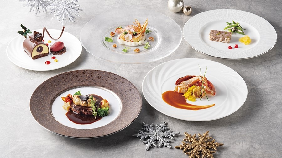 【Xmas2025】彩り鮮やかなクリスマス洋食ディナー＆12時チェックアウト（夕朝食付）