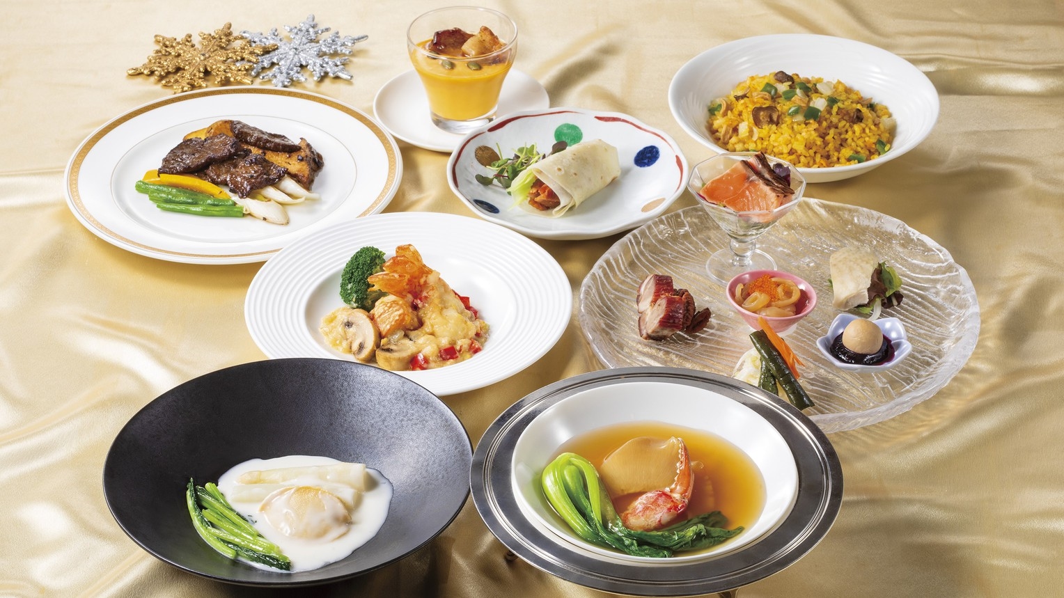 【Xmas2025】 中国料理「桃園」聖誕節ディナー17時入店＆１２時チェックアウト（夕食付）