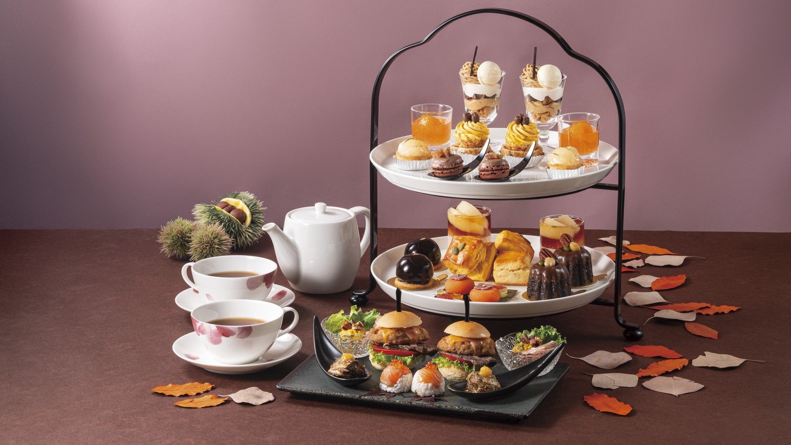 【翌日の11時入店指定プラン★】噴水の音が心地よいロビーラウンジでアフタヌーンティーを満喫！