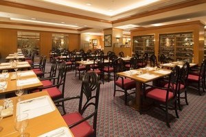 【Xmas2025】彩り鮮やかなクリスマス洋食ディナー＆12時チェックアウト（夕食付）