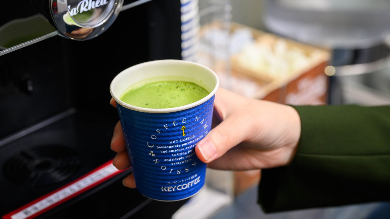 【ウェルカムドリンク】 大人気の抹茶ラテやコーヒーを楽しめます♪