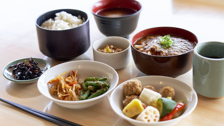 【スタンダード◆朝食付】シンプルステイ◆松阪牛スジ入りカレーが人気のビュッフェ朝食付き◆◆