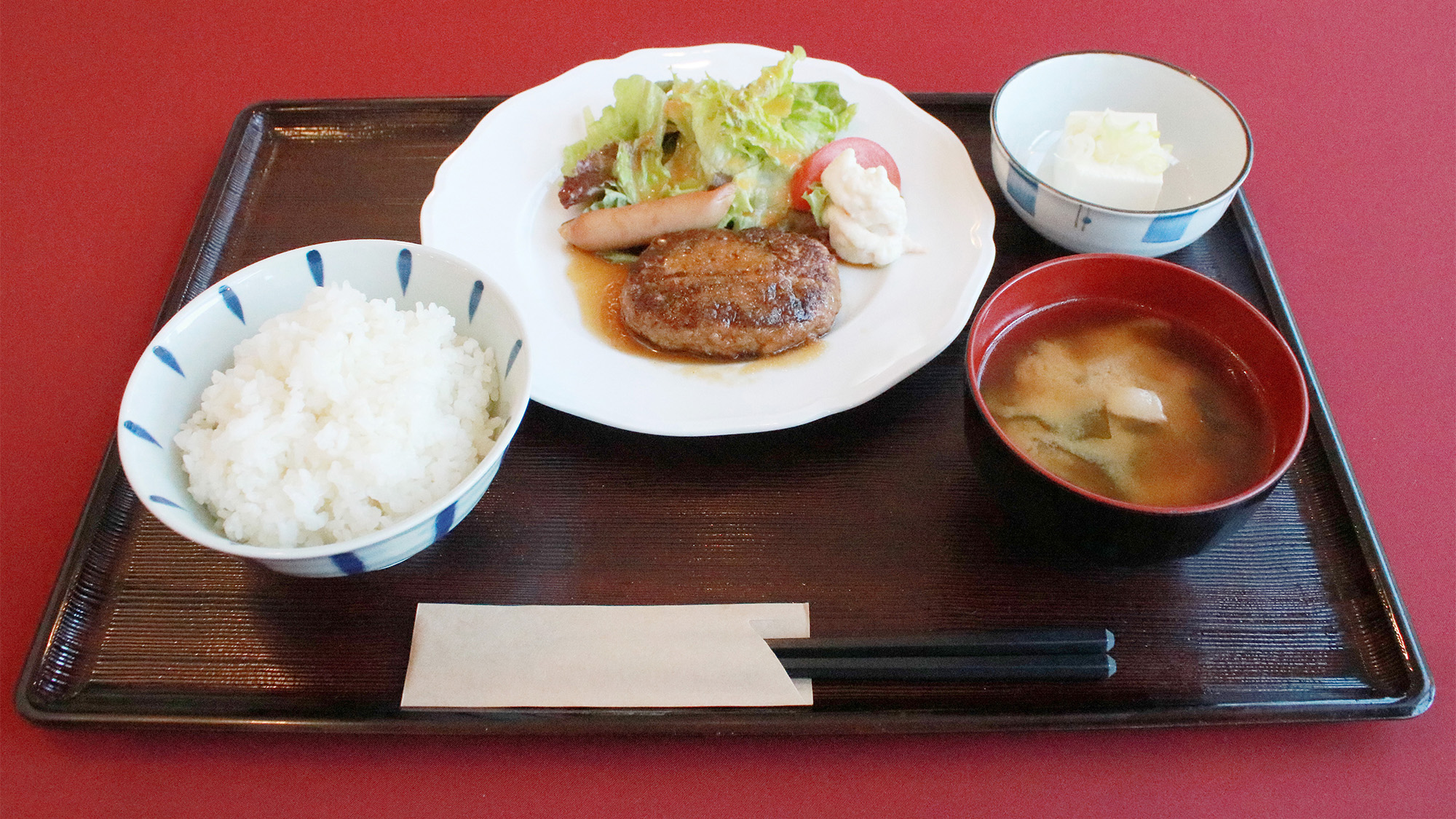 ハンバーグ定食