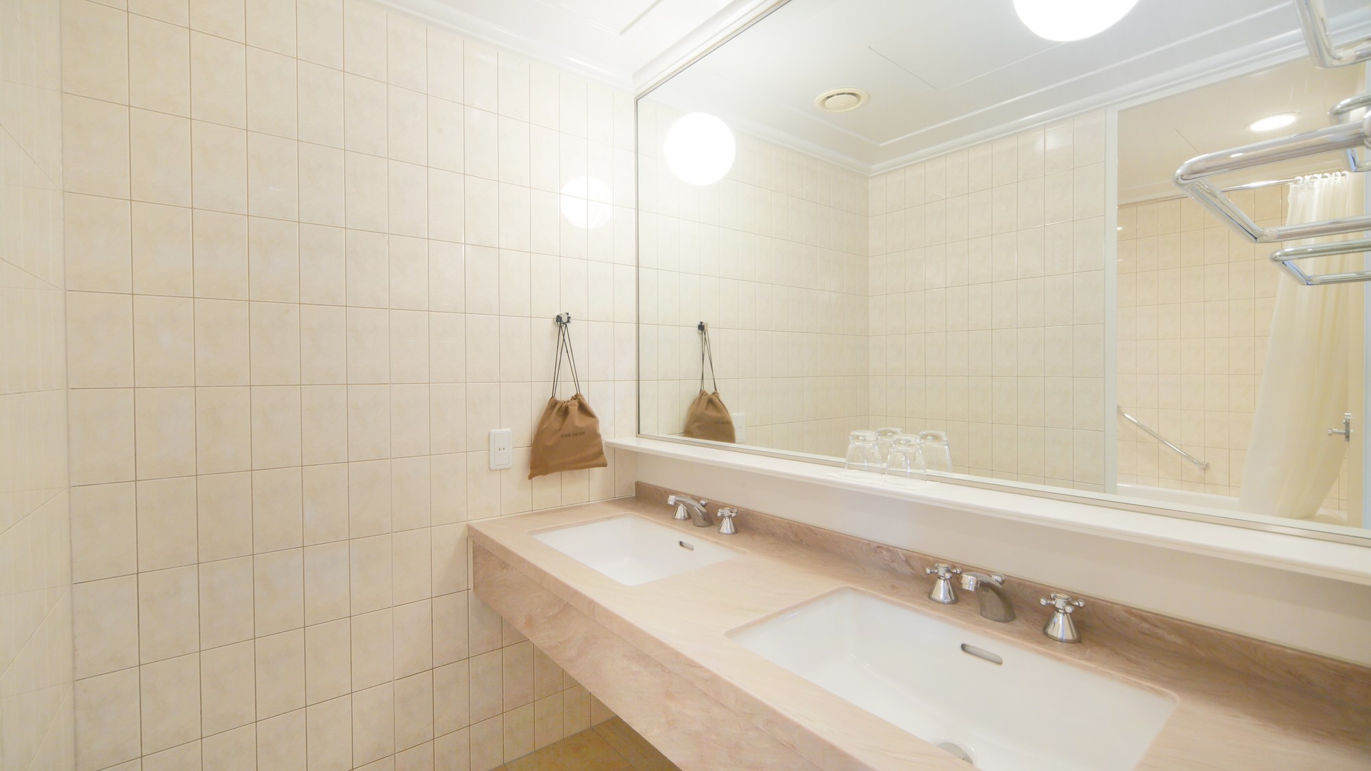 「スーペリアフロア Naturaツイン40㎡」女性グループには嬉しい2つのベイシン