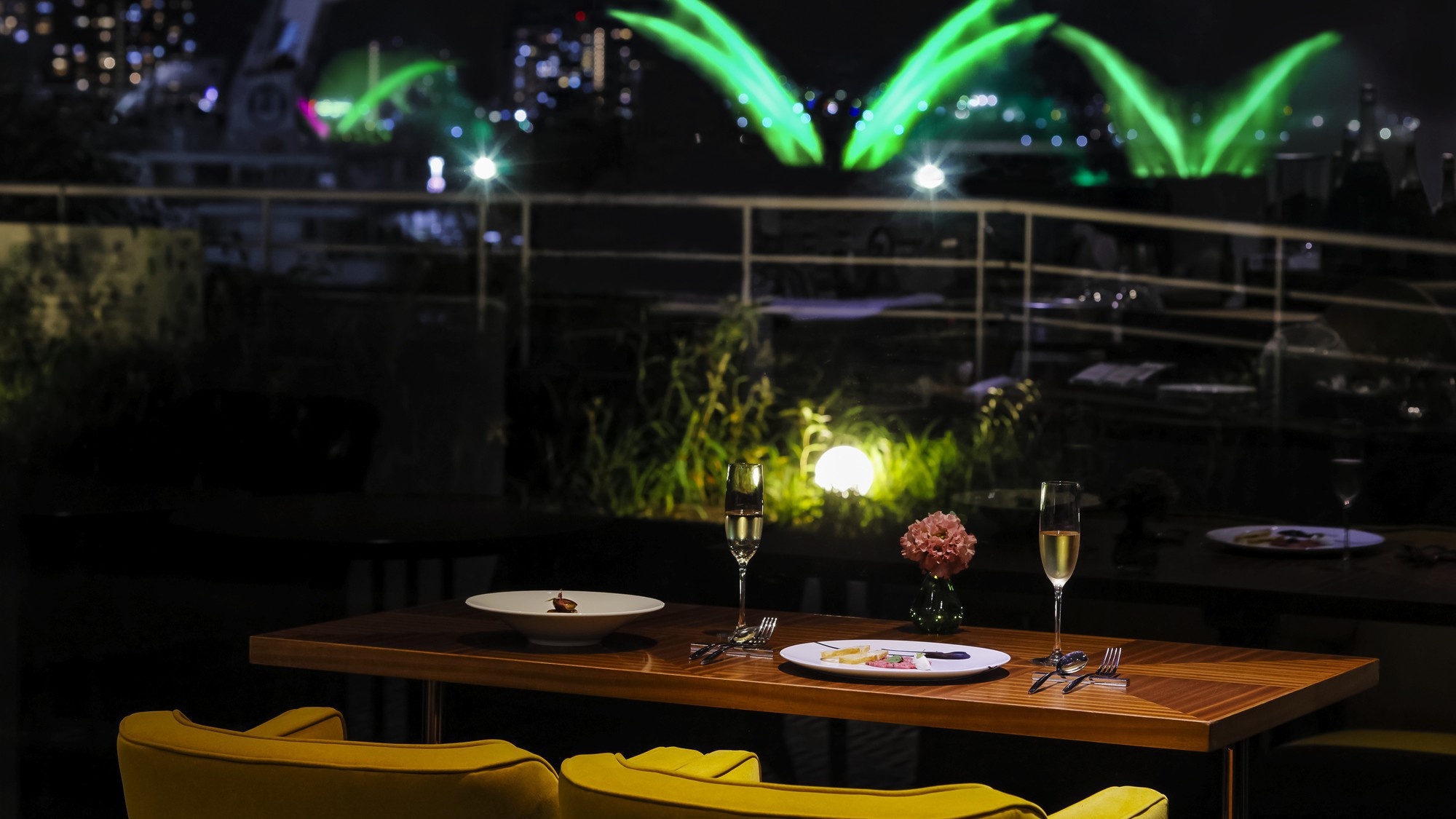 【クラブラウンジ】夜イメージ