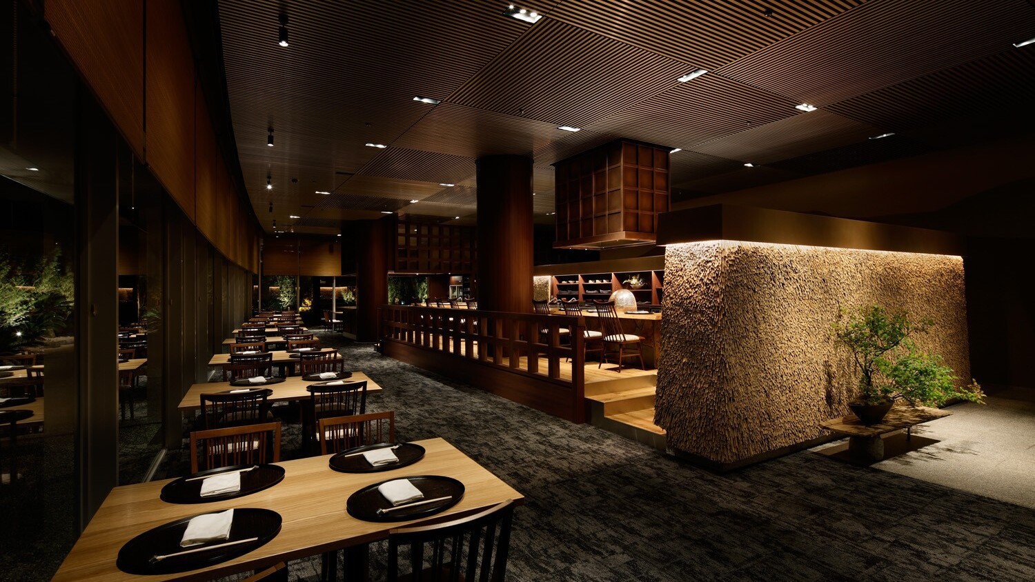 【楽天月末セール】宿泊者限定ディナー「百人一首」夕朝食付き