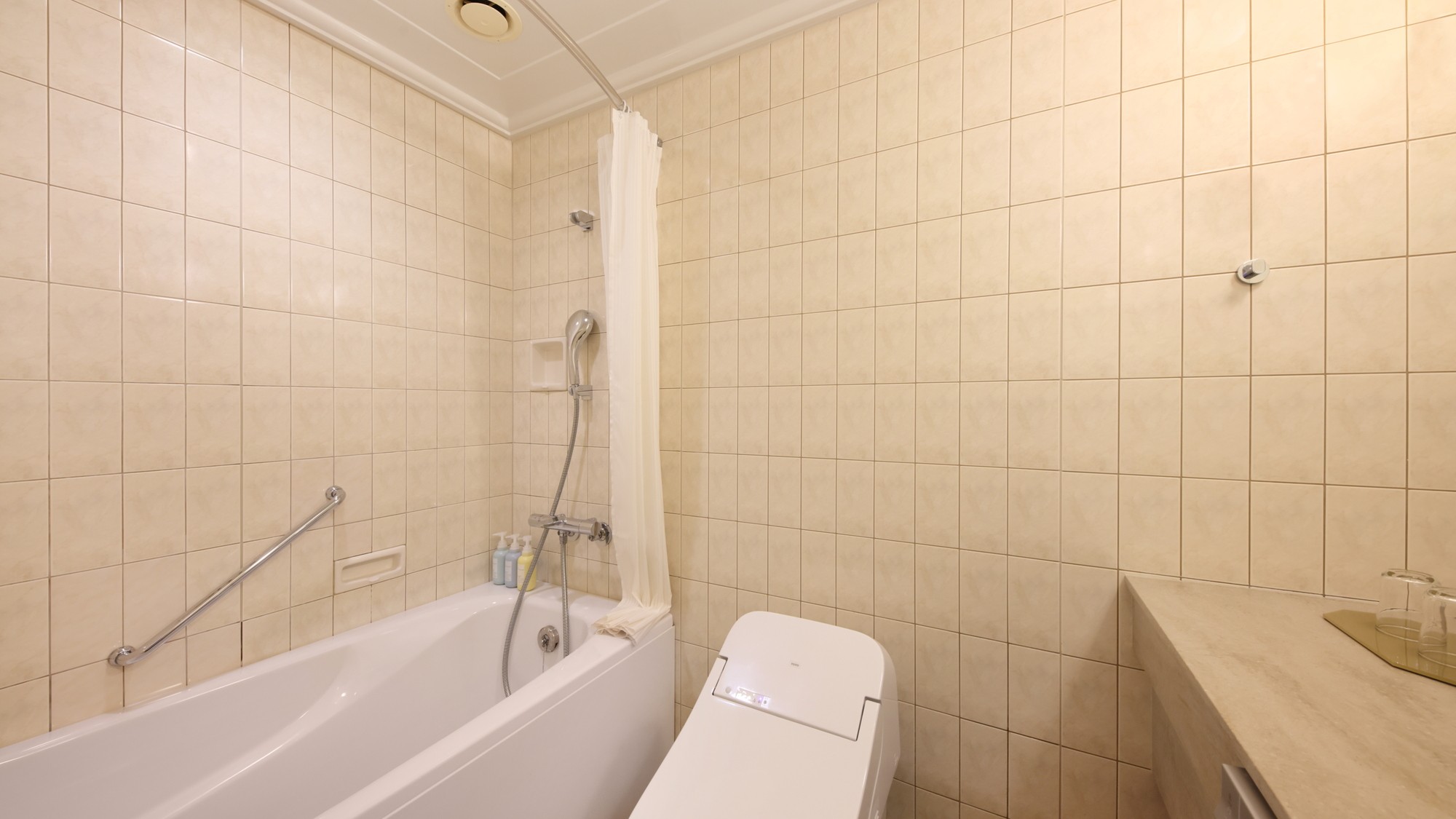 「スーペリアフロア Naturaダブル30㎡・ツイン33㎡」客室バスルーム　イメージ