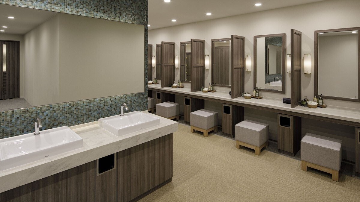 天然温泉るりの湯　更衣室