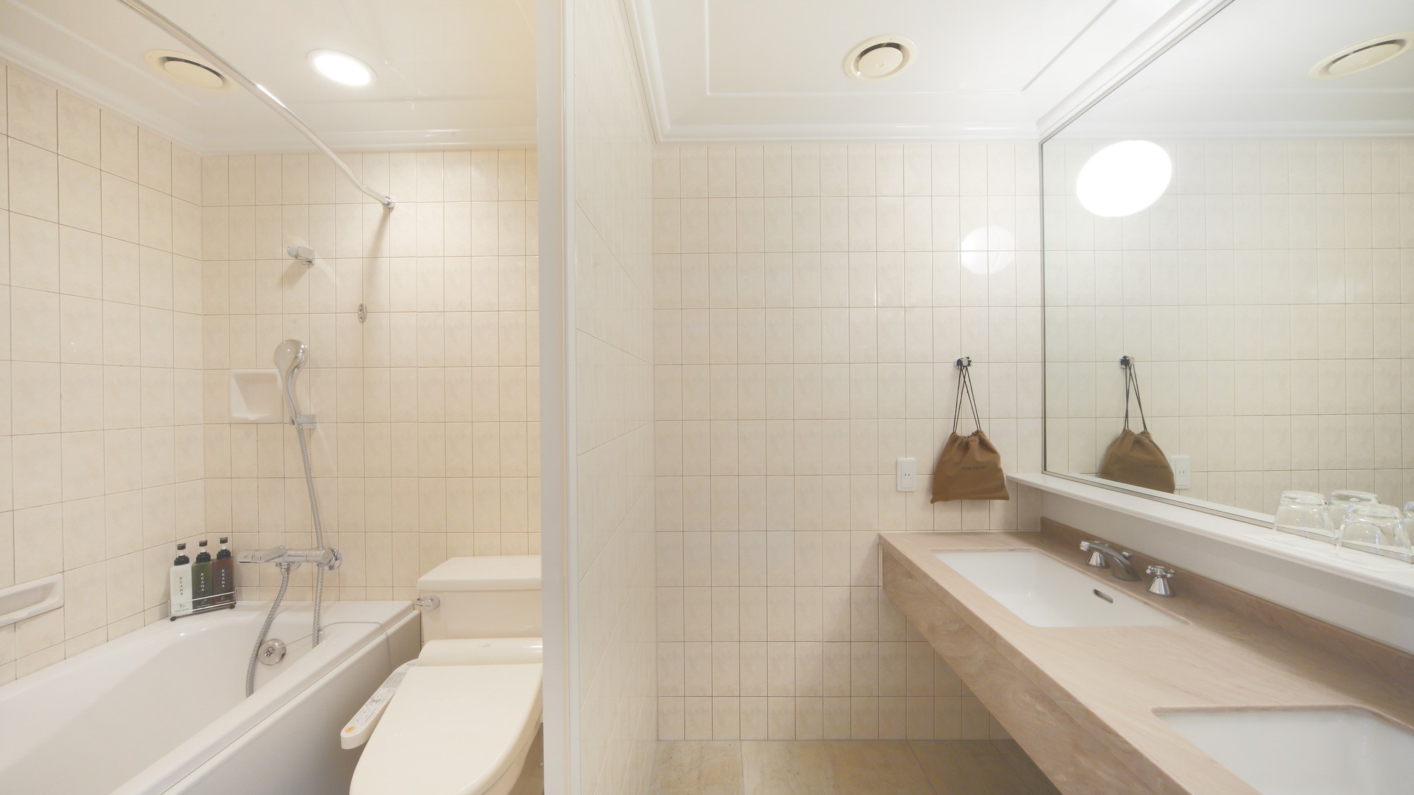 「スーペリアフロア Naturaツイン40㎡」客室バスルーム　イメージ