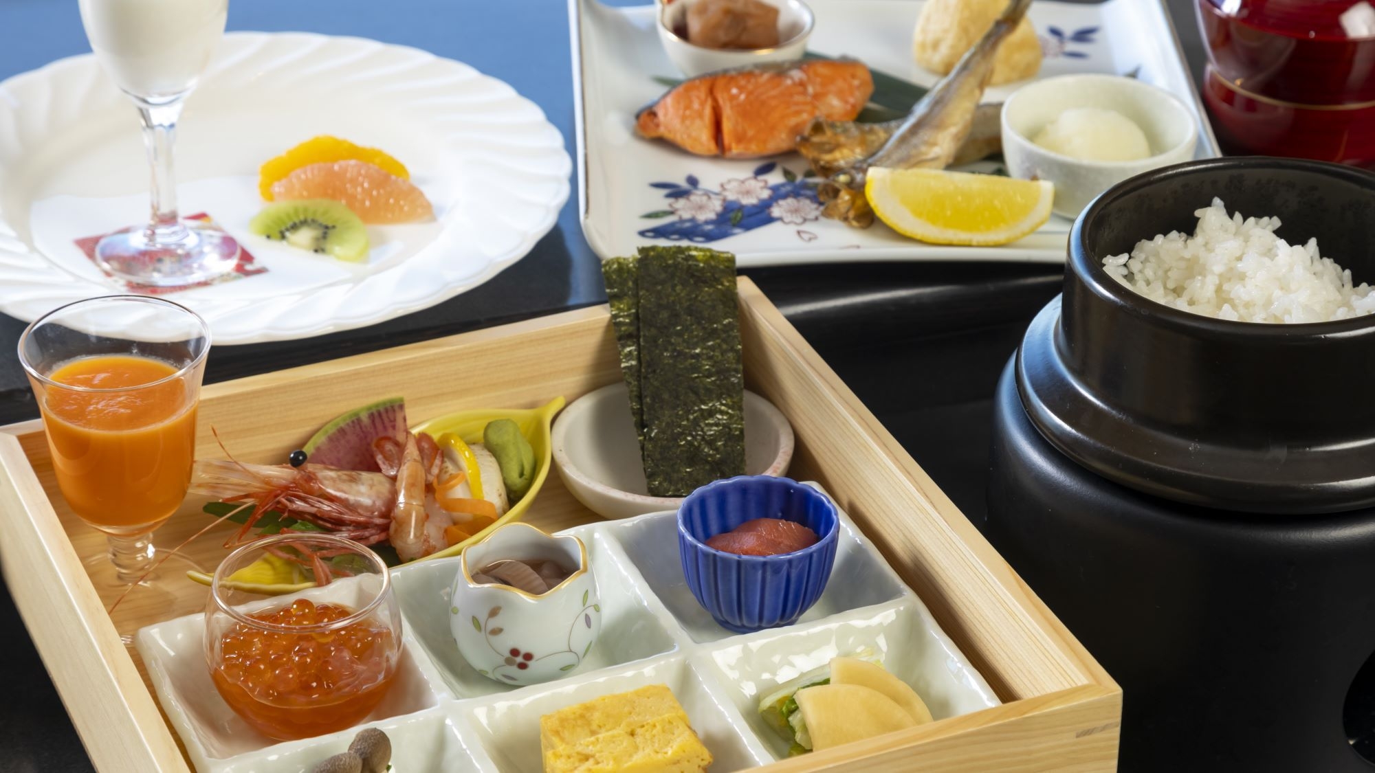 【滞在中いつでも絶景を】夕日ビュー客室×和朝食付き