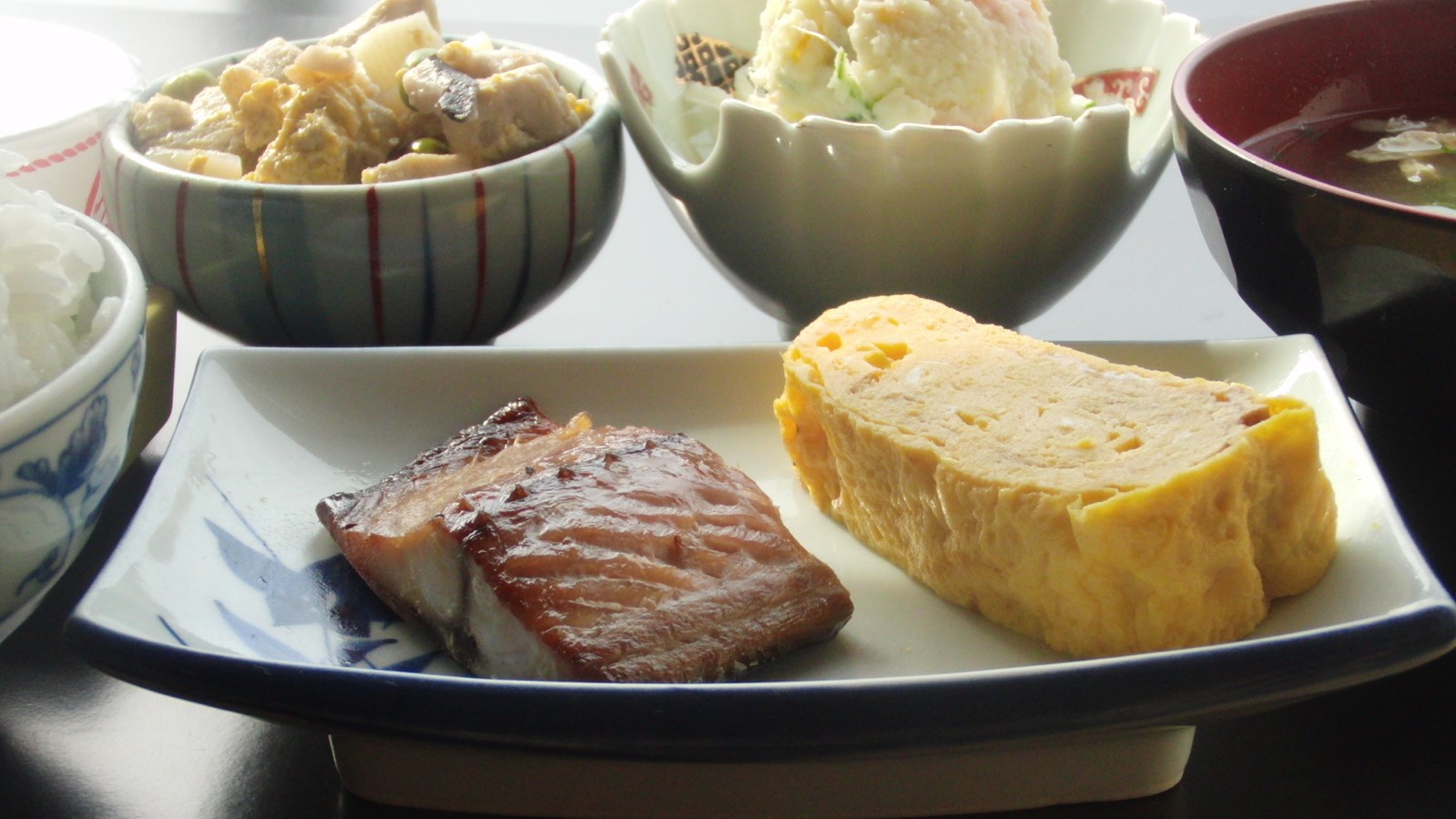 禁煙ダブル（シモンズ社140㎝サイズベッド）朝食付プラン