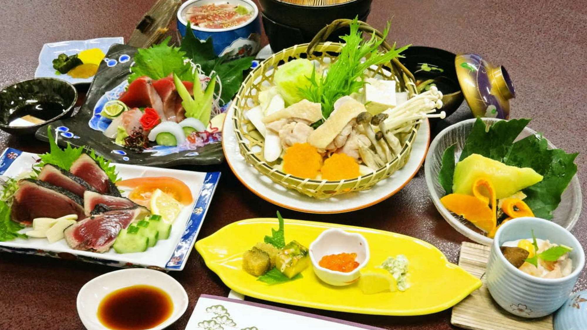 【お食事】夕食/もっちり♪四万十鶏とフレッシュ野菜の「贅沢鍋会席」※一例