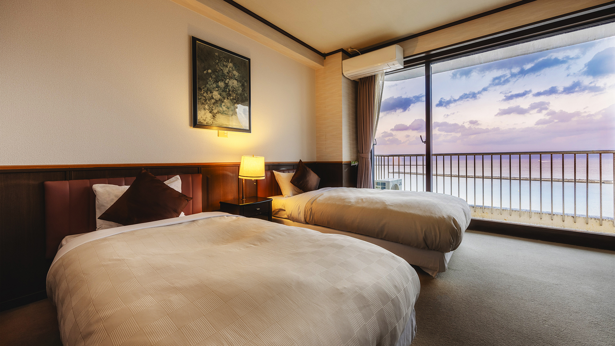 【鹿児島湾一望】展望和洋室〈最上階〉/12畳＋12平米