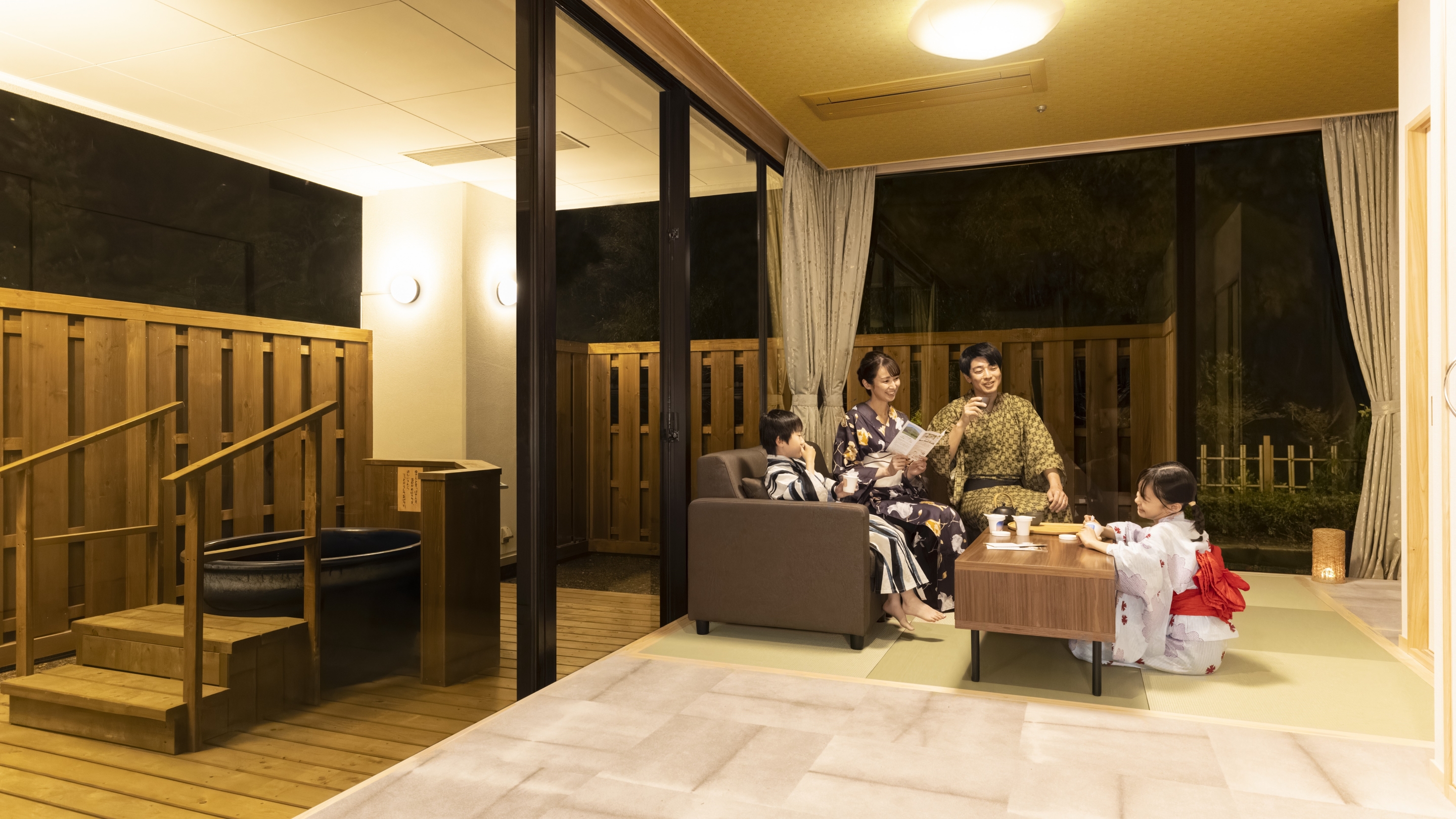 スーペリア露天風呂付和洋室ツイン　※画像の浴槽は温泉ではございません