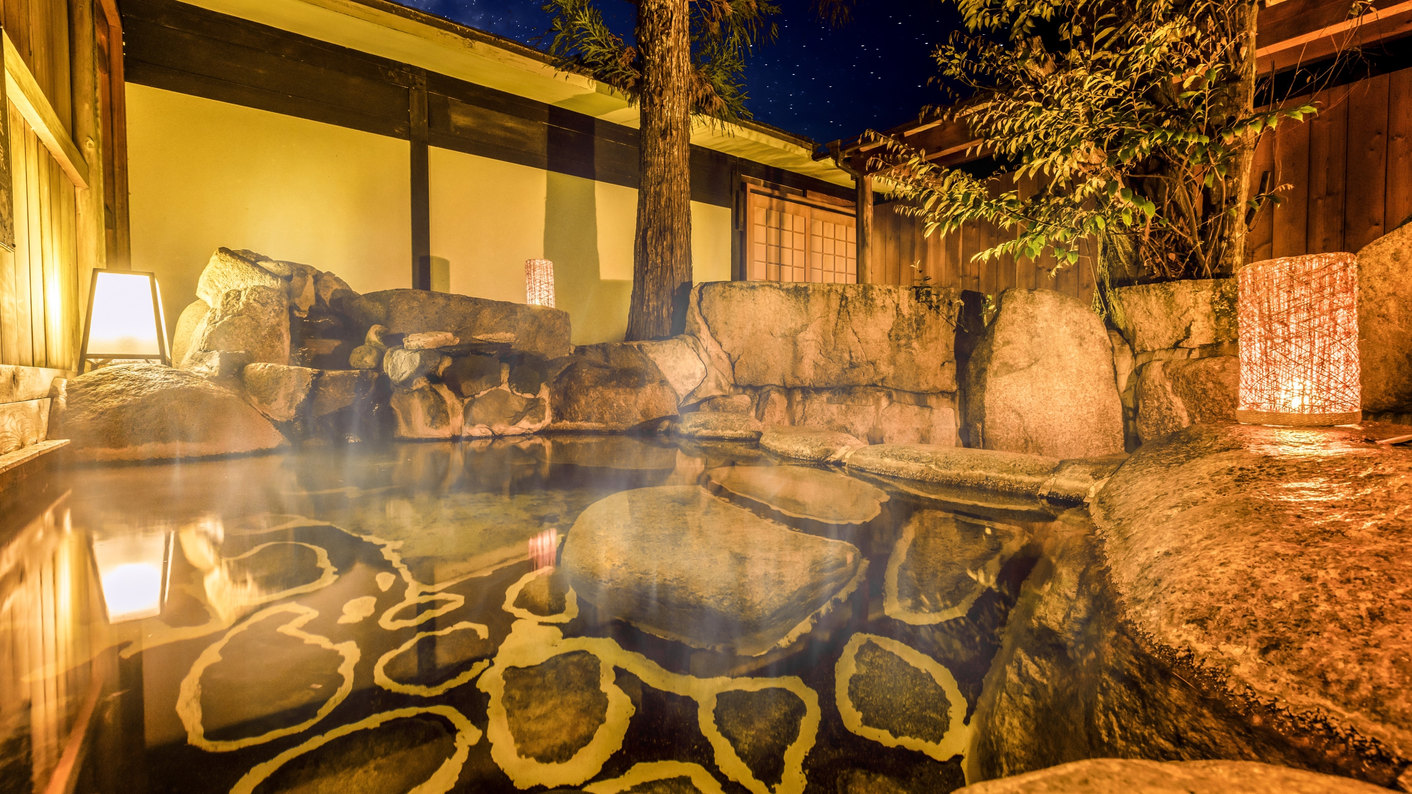 スイート「華宝」露天風呂付(木造棟・ガーデンビュー)