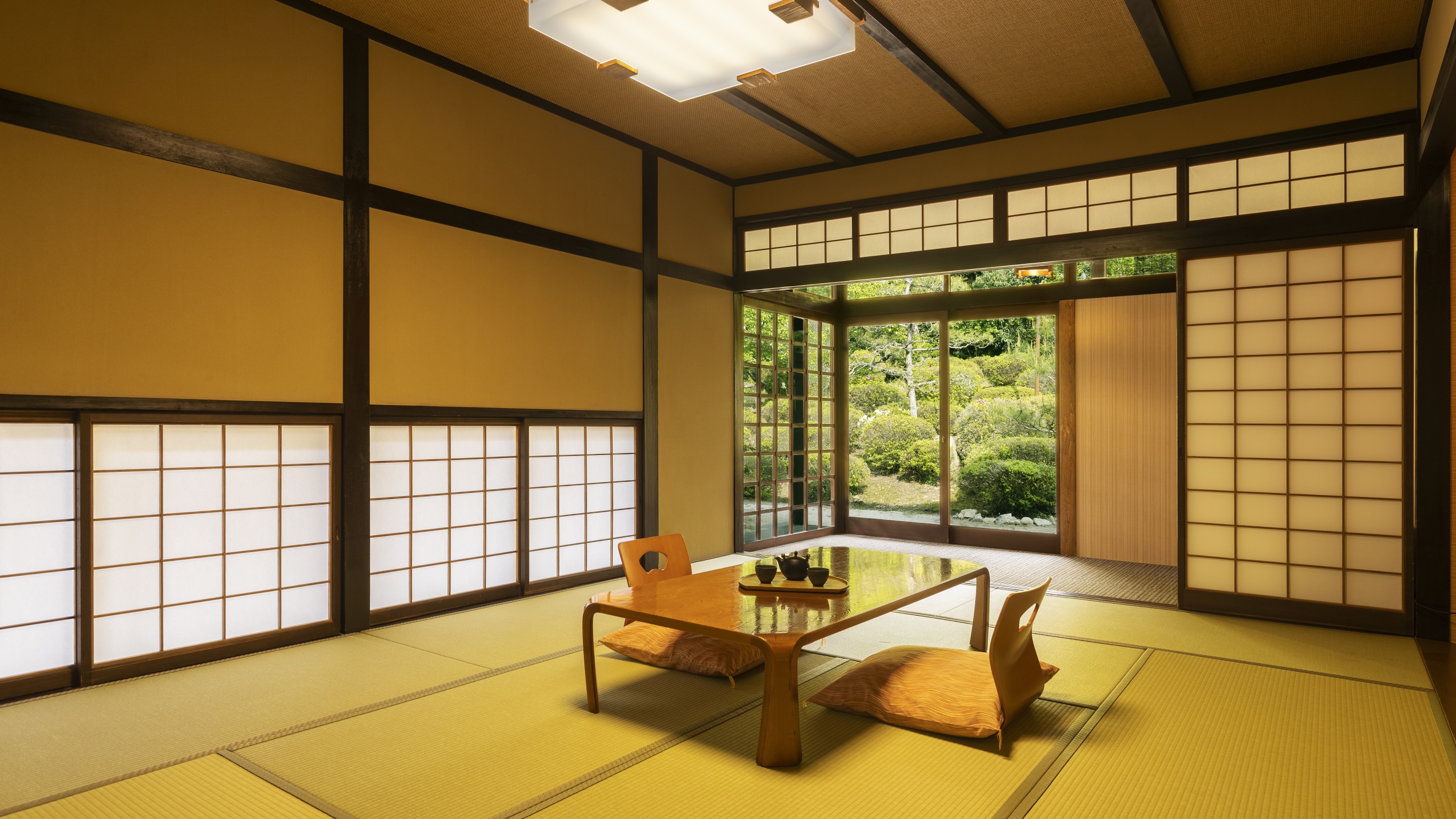 スタンダード露天風呂付和室(木造棟・ガーデンビュー)　※客室の一例