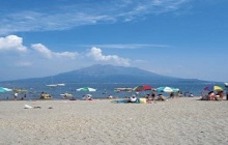 夏の磯海水浴場