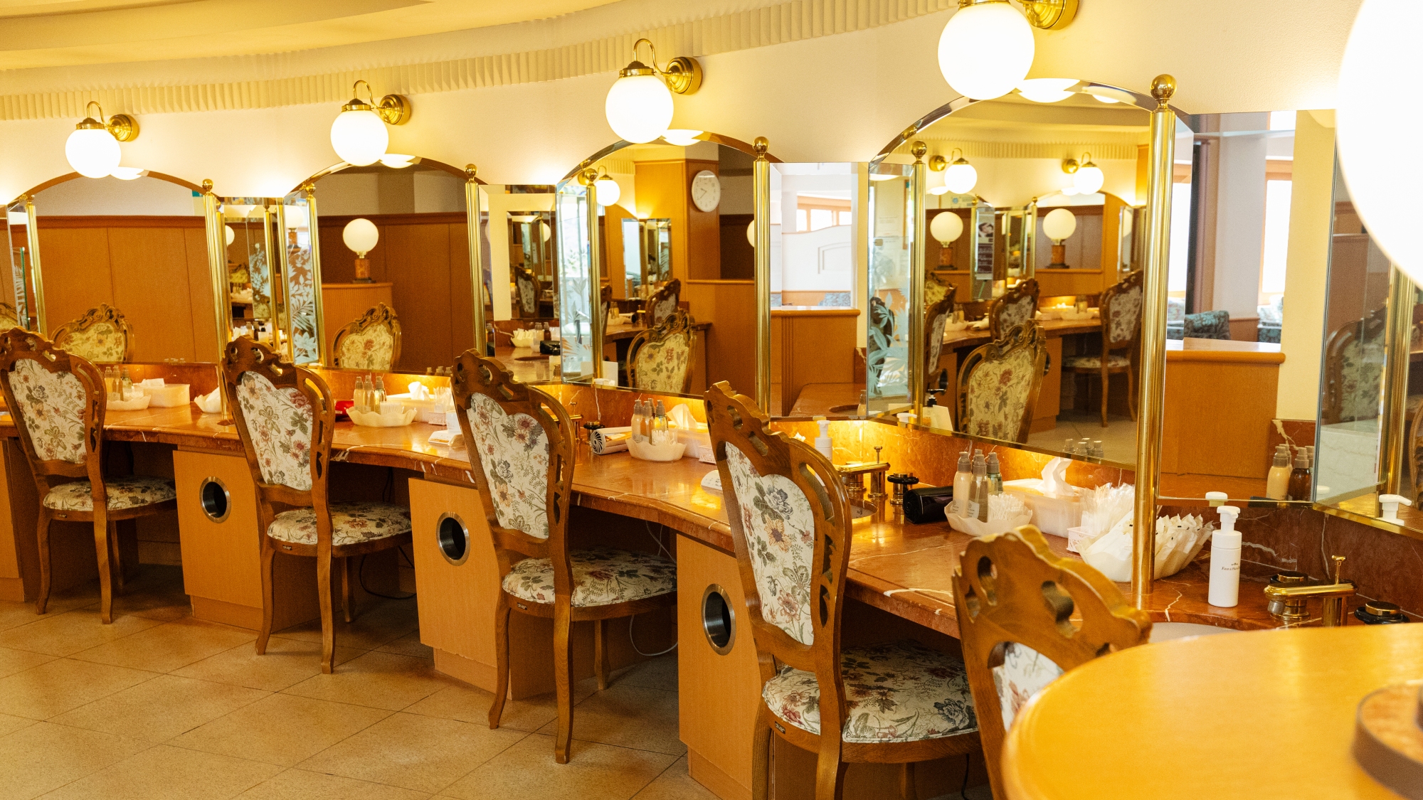 2F女性大浴場「ローシャ」