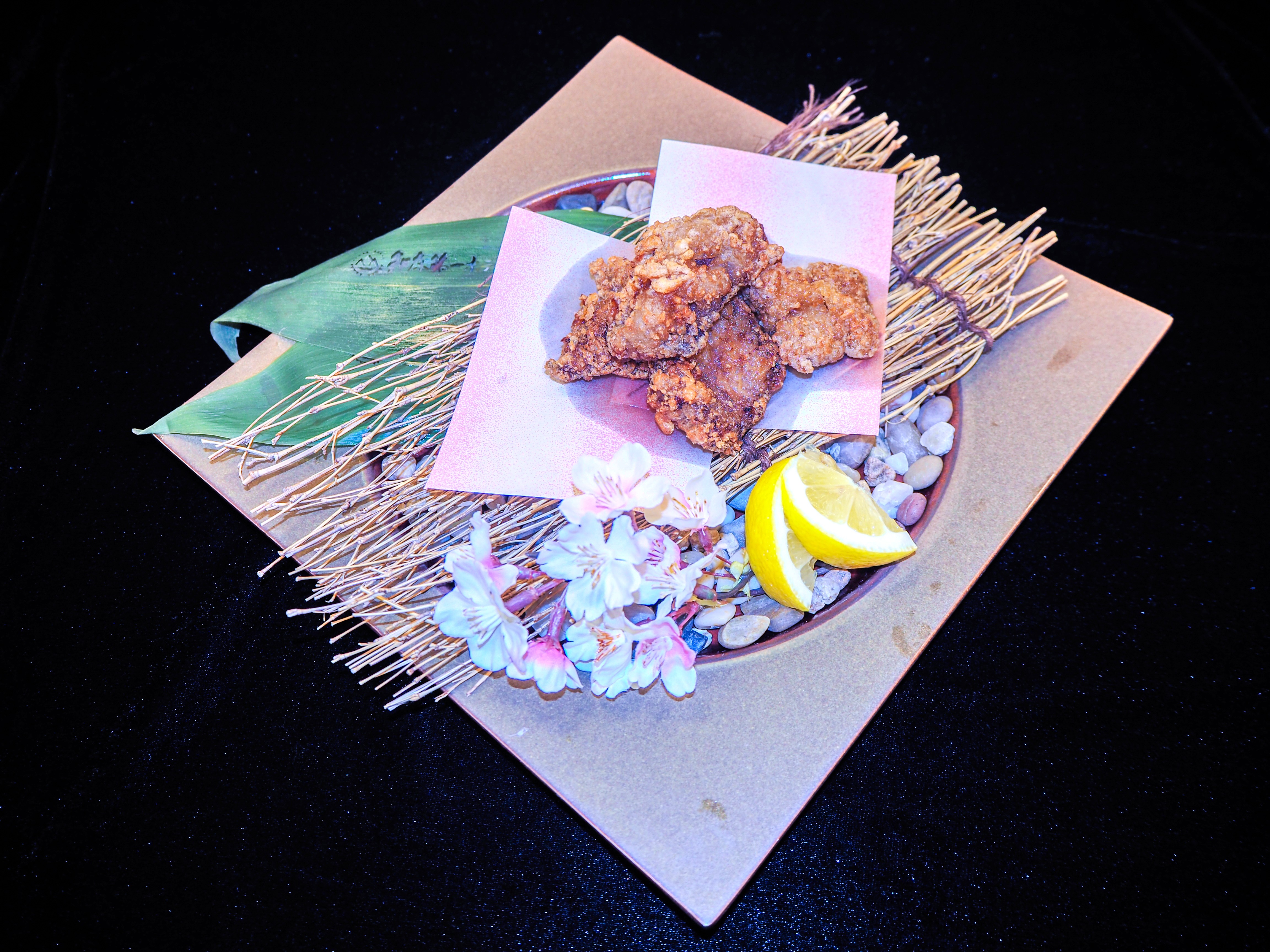 2025年夕食マルスコイ春メニュー「知床産 鹿肉の桜花ざんぎ」