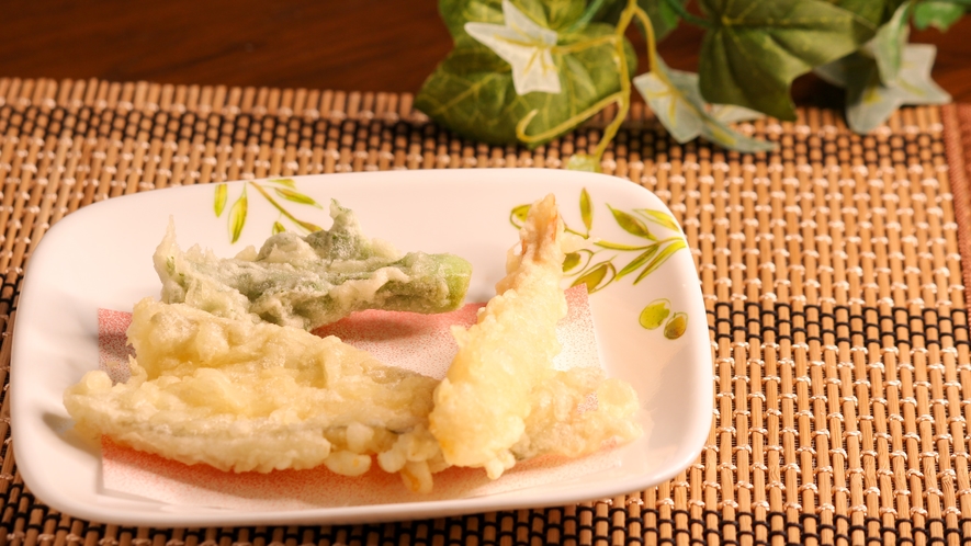 【夕食マルスコイバイキング】揚げたての天ぷら　天ぷらは注文をお受けしてから揚げております（イメージ）