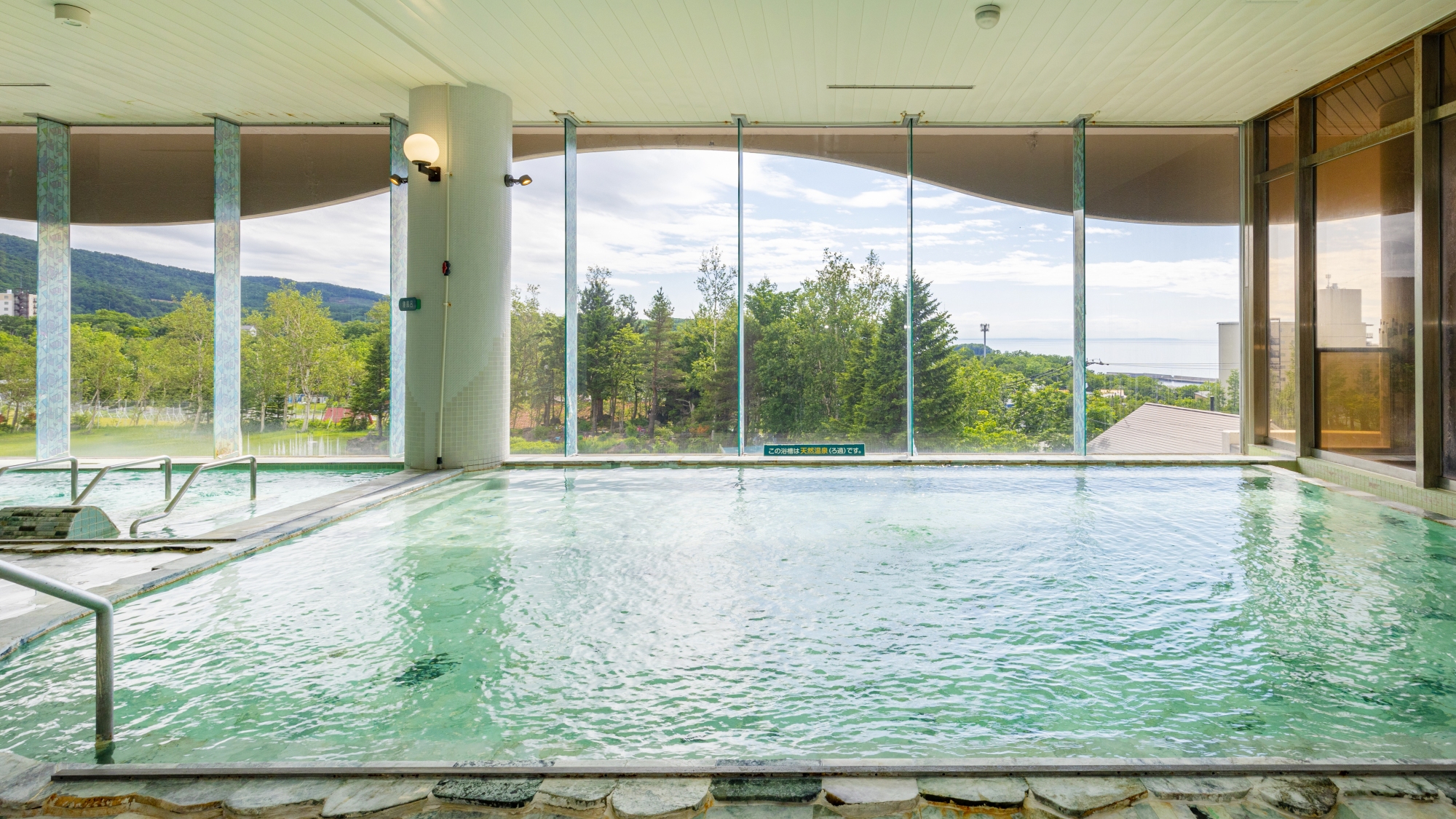 1F男性大浴場「モーレ」