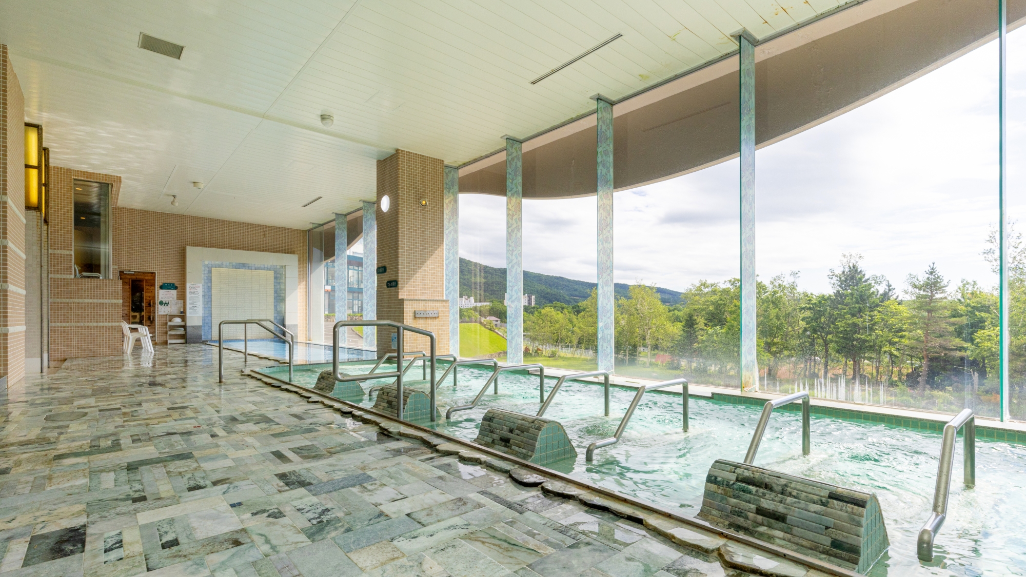 1F男性大浴場「モーレ」