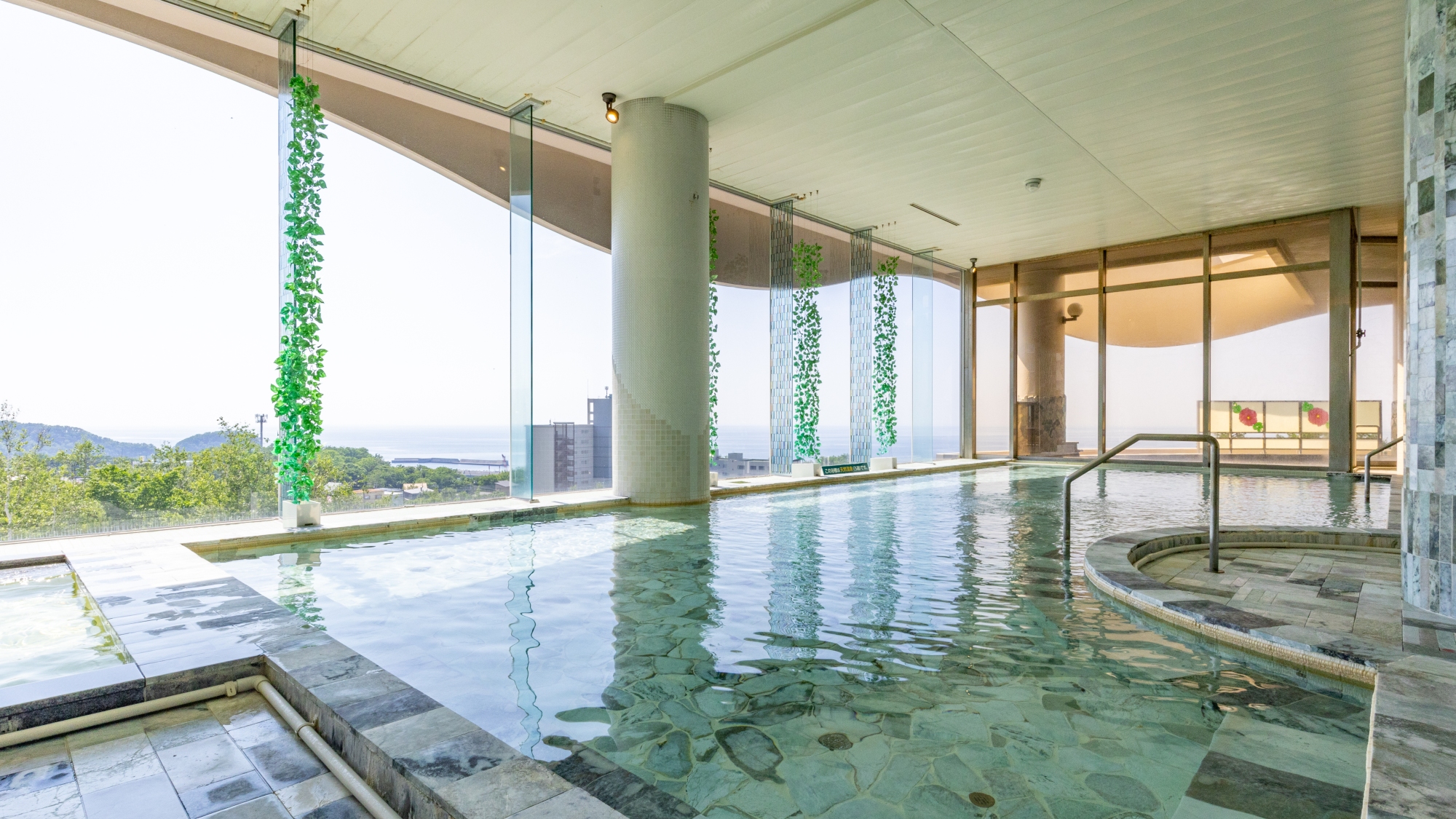 2F女性大浴場「ローシャ」