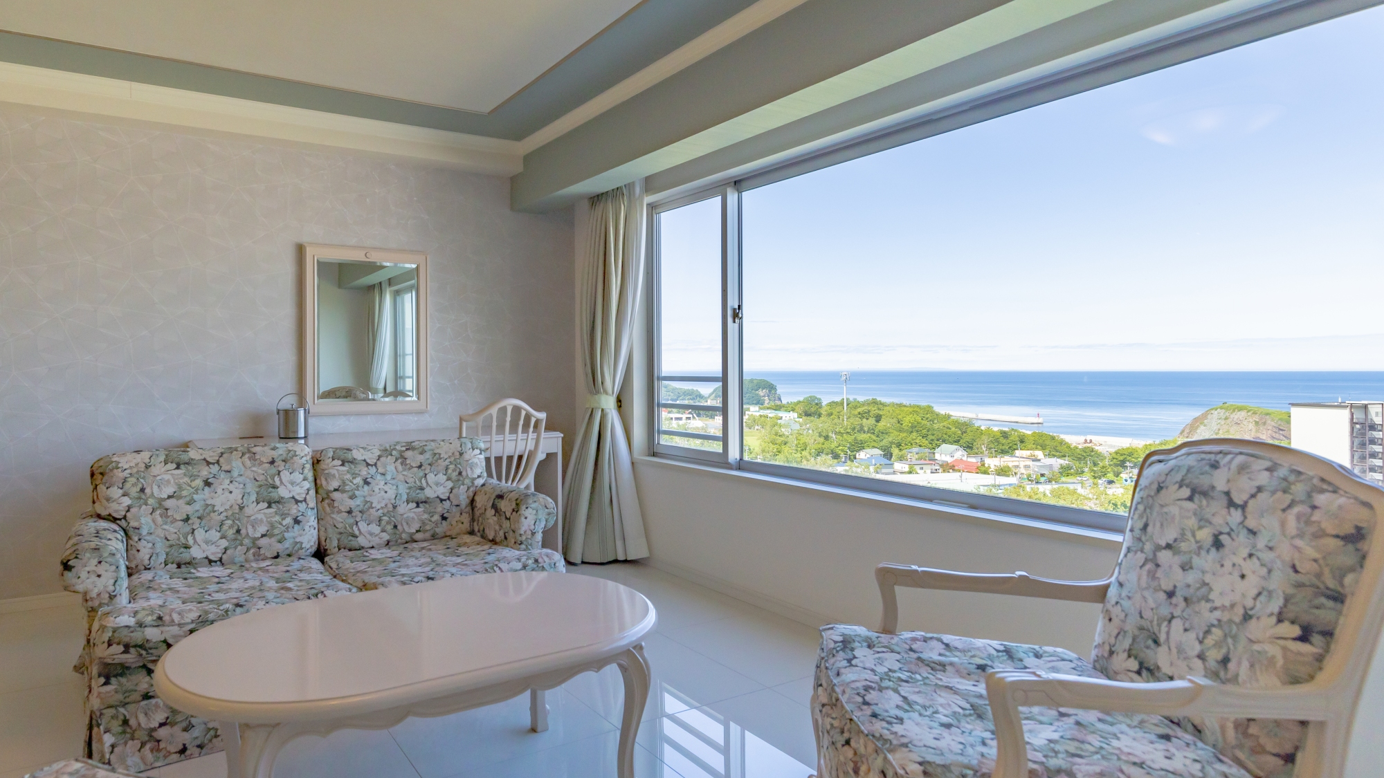 ＜西館＞和洋室75㎡　ファミリールーム／禁煙