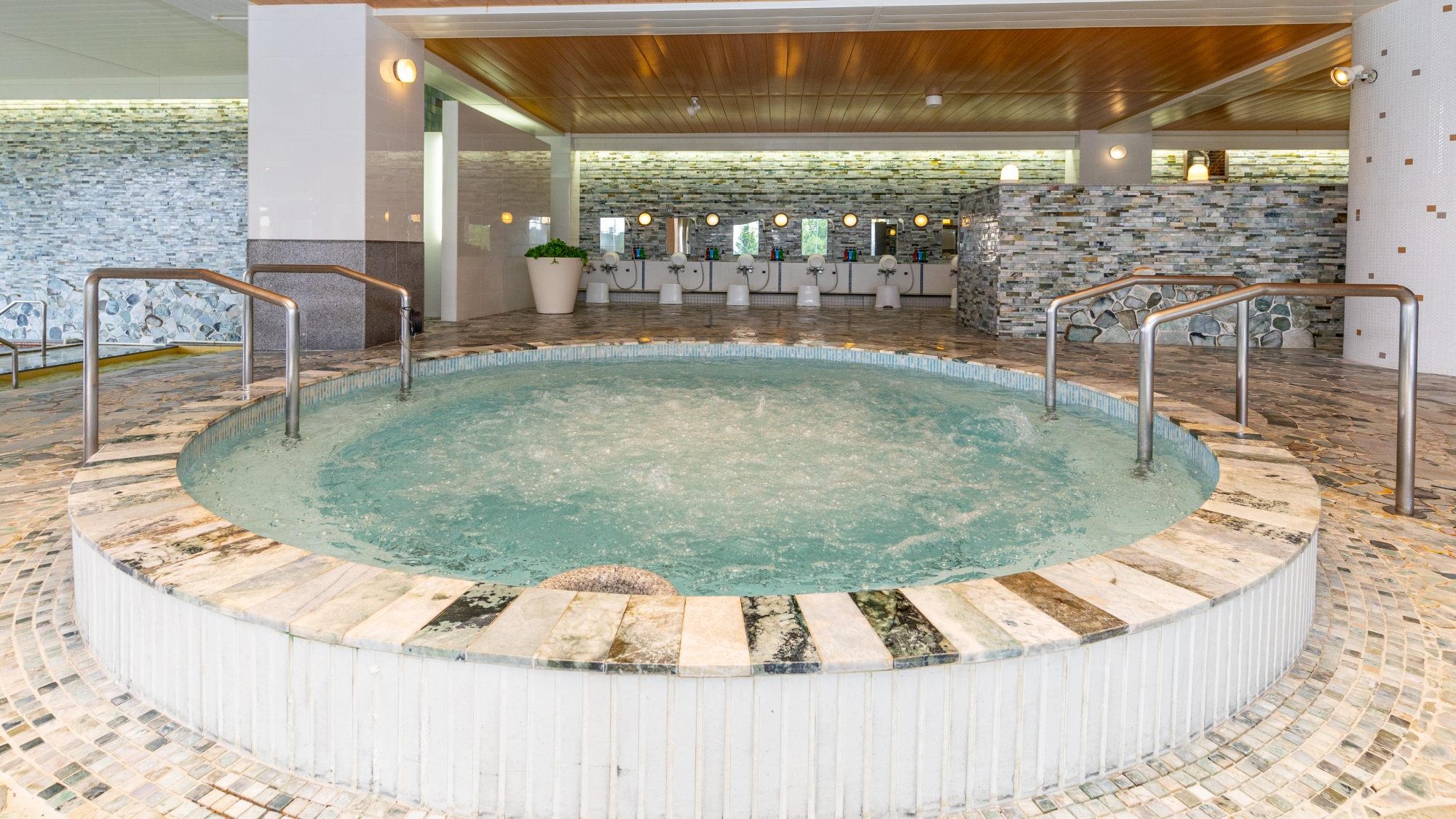 1F男性大浴場「モーレ」