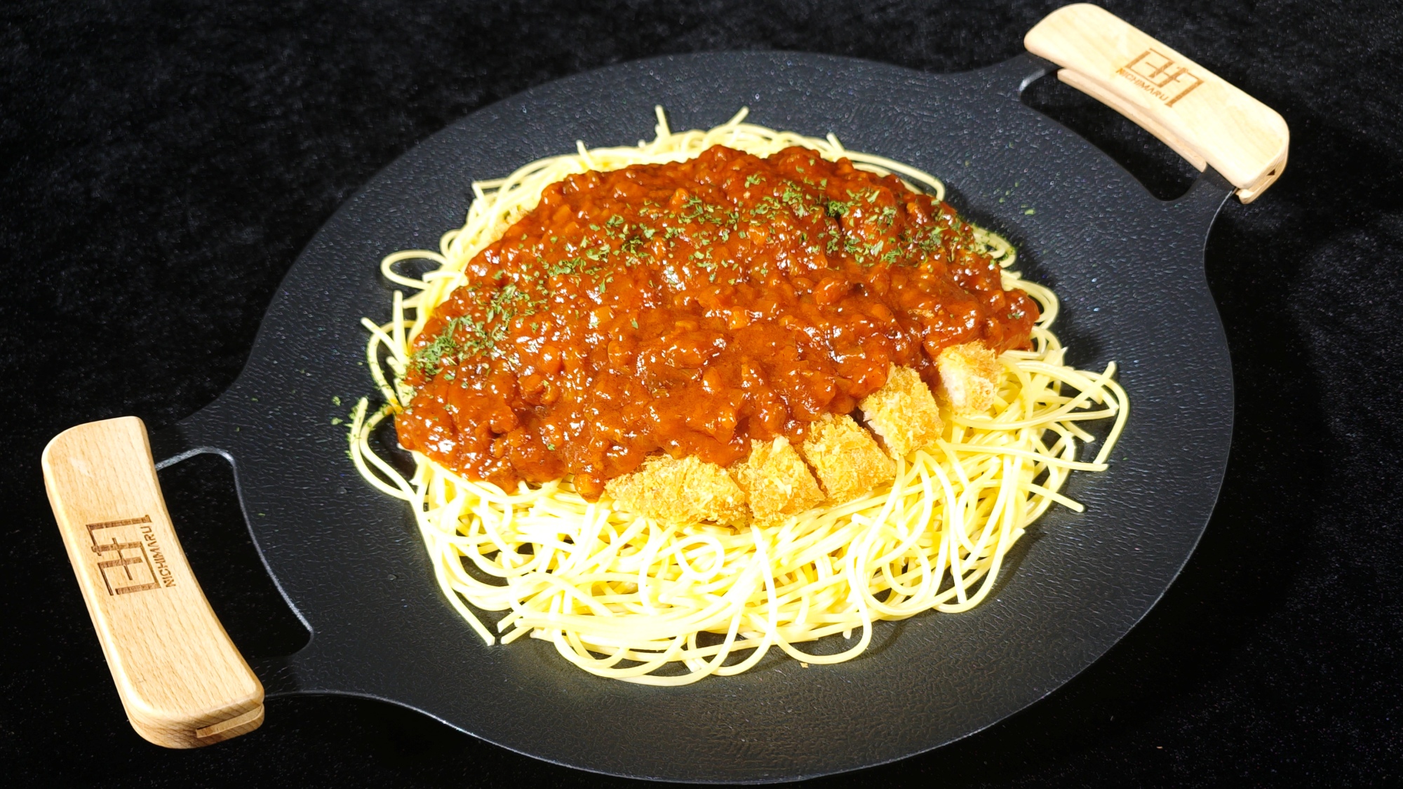 2026年春メニュー写真（3～4月）マルスコイ流　「釧路　カツミート」