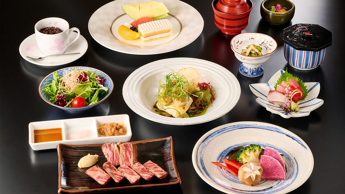 黒毛和牛サーロイン・魚介の鉄板焼きに宿泊特典お造り2種盛付き「新大橋」プラン（夕食・朝食付き）