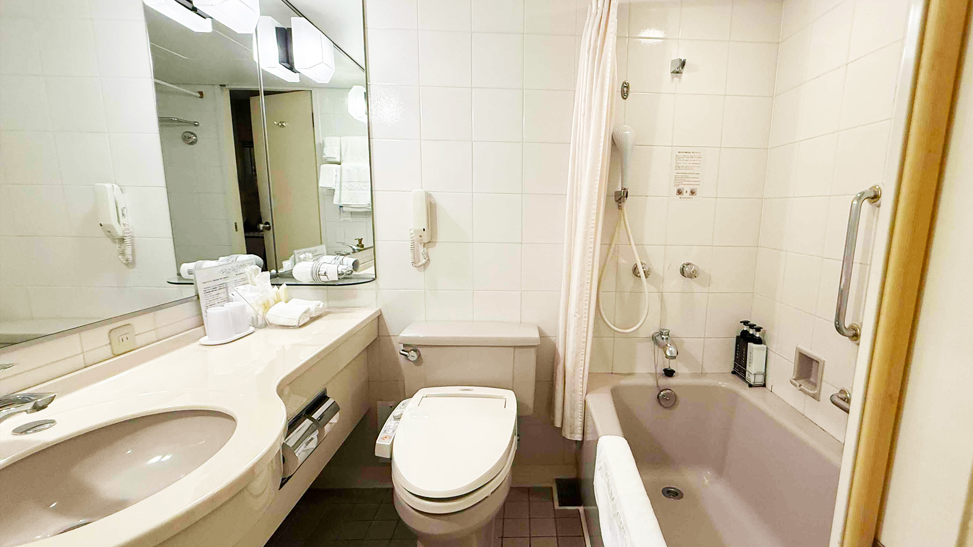 客室バスルーム