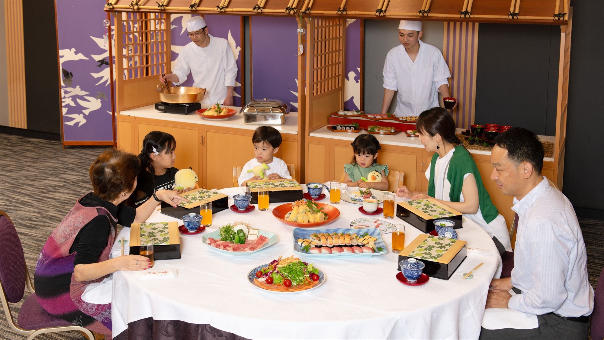 【平日／朝・夕食付】★サマーファミリープラン★前菜プレート＆ハーフビュッフェ夕食・京都温泉を満喫！