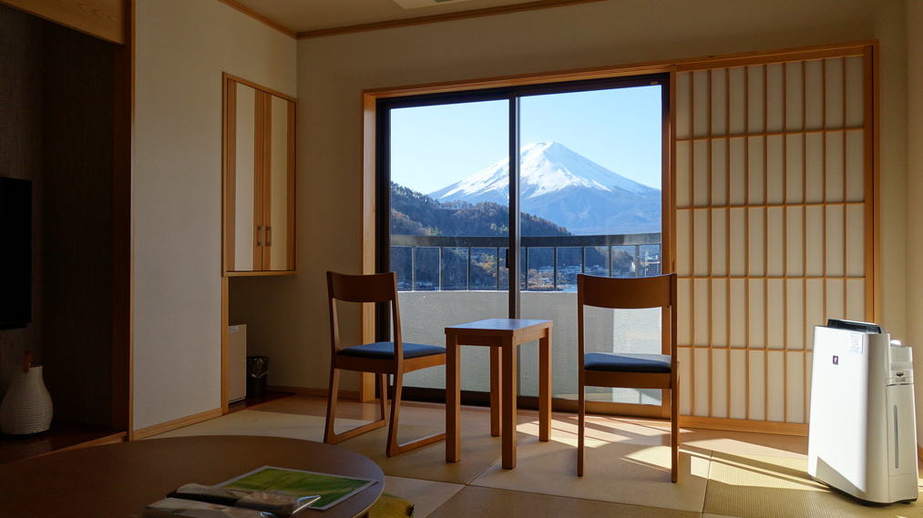 和洋室の一例（お部屋からの眺望）