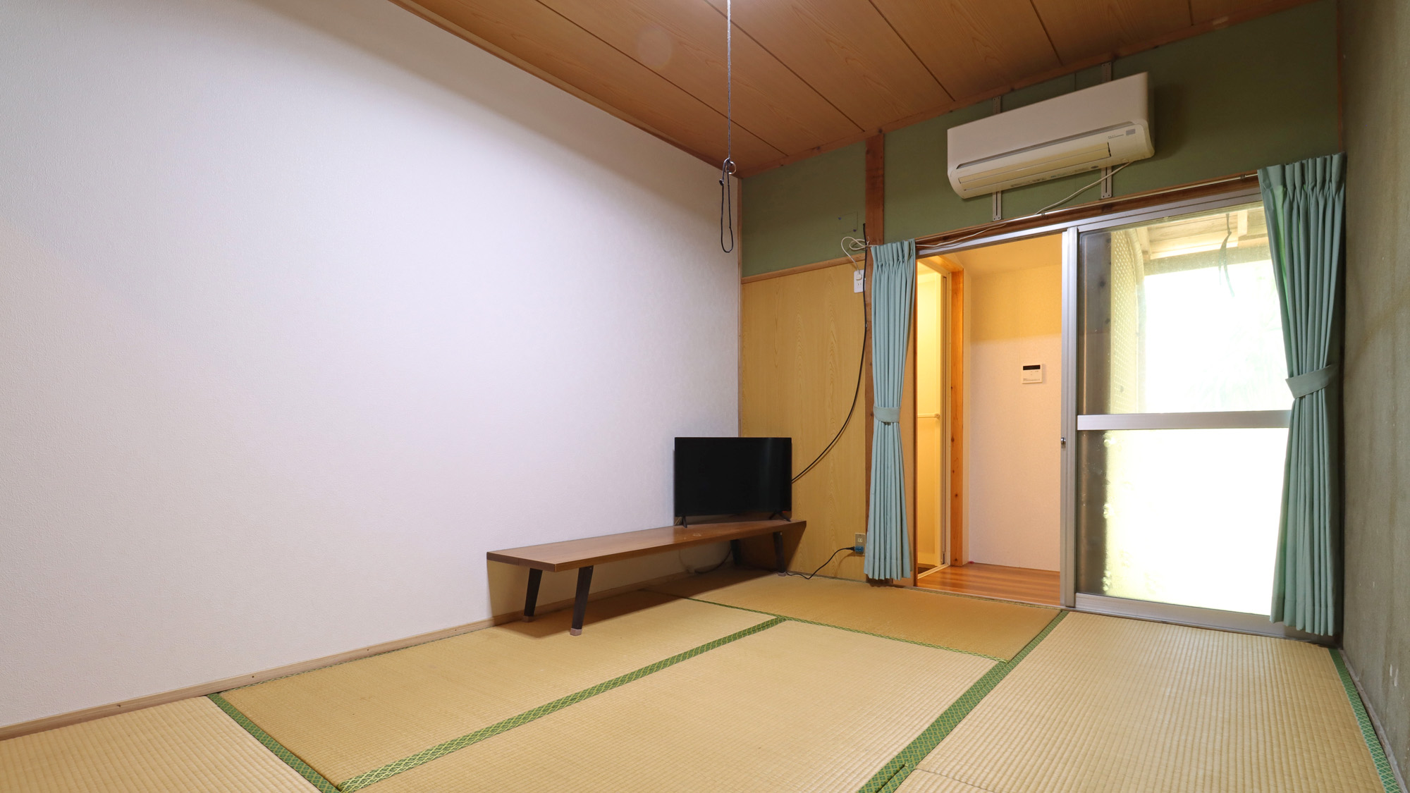 【和室6畳】懐かしさを感じる昔ながらの和室です