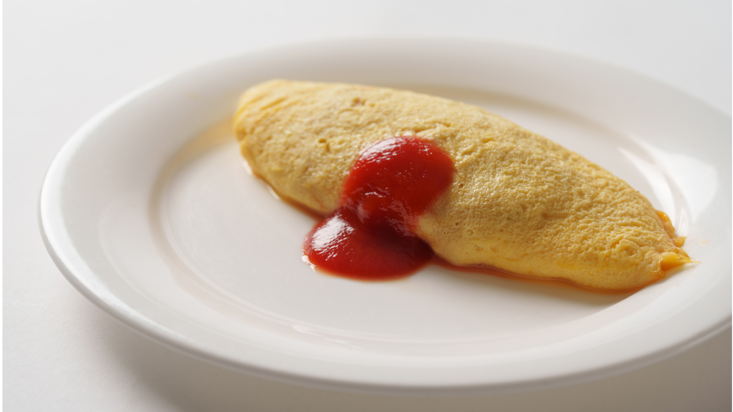 【朝食】ライブキッチンではソースが選べるオムレツをご提供