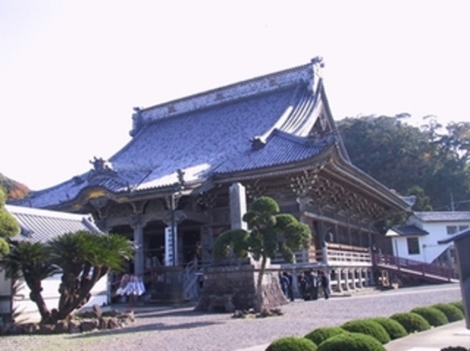 誕生寺