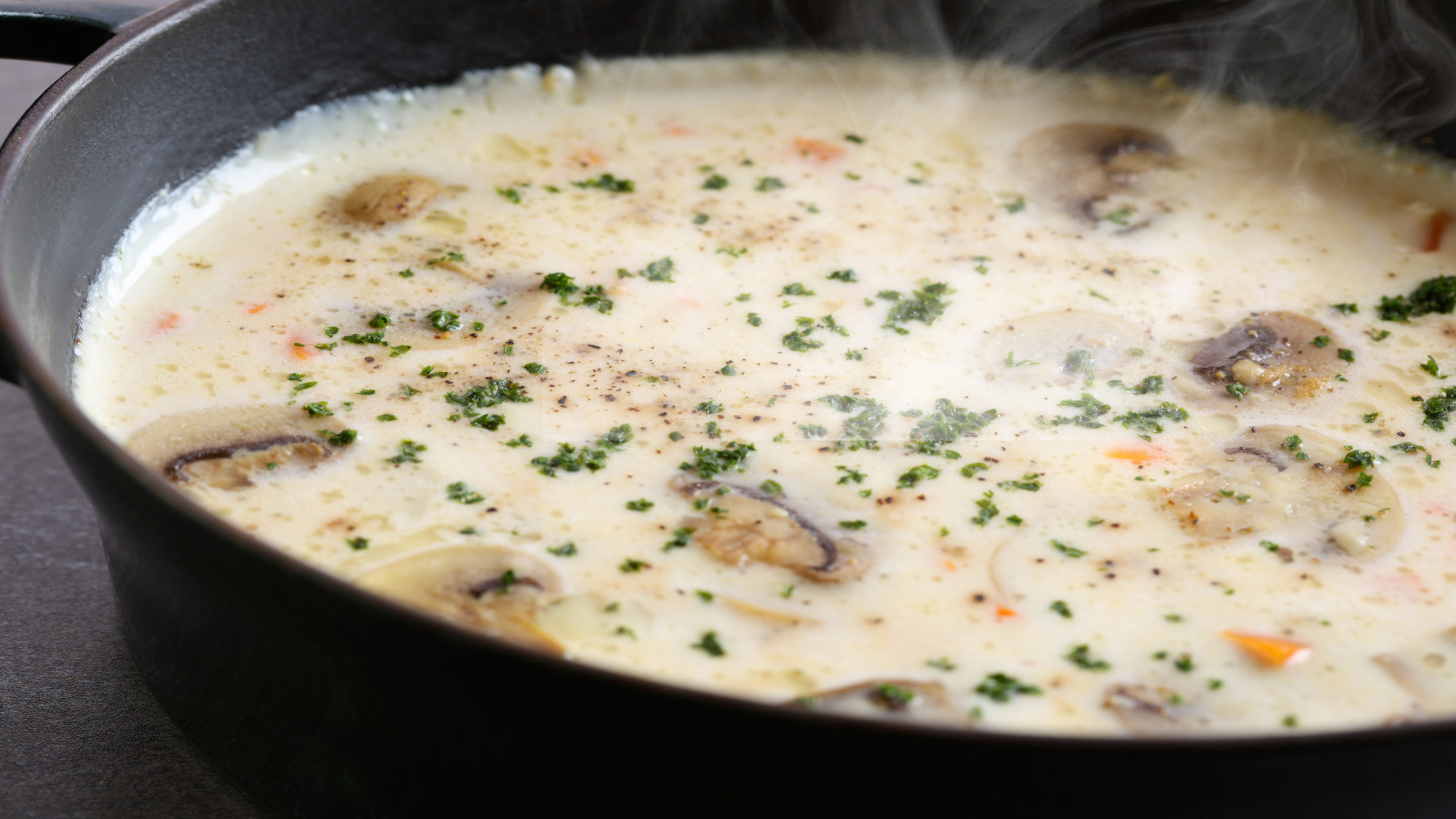 【夕食ビュッフェ】冬（2025年12月～2026年2月）房州産牛乳のチャウダー