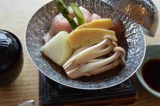 会席プラン（春）　豚コンソメ鍋　イメージ