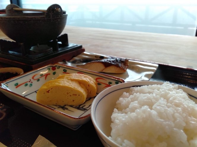 朝食（イメージ）