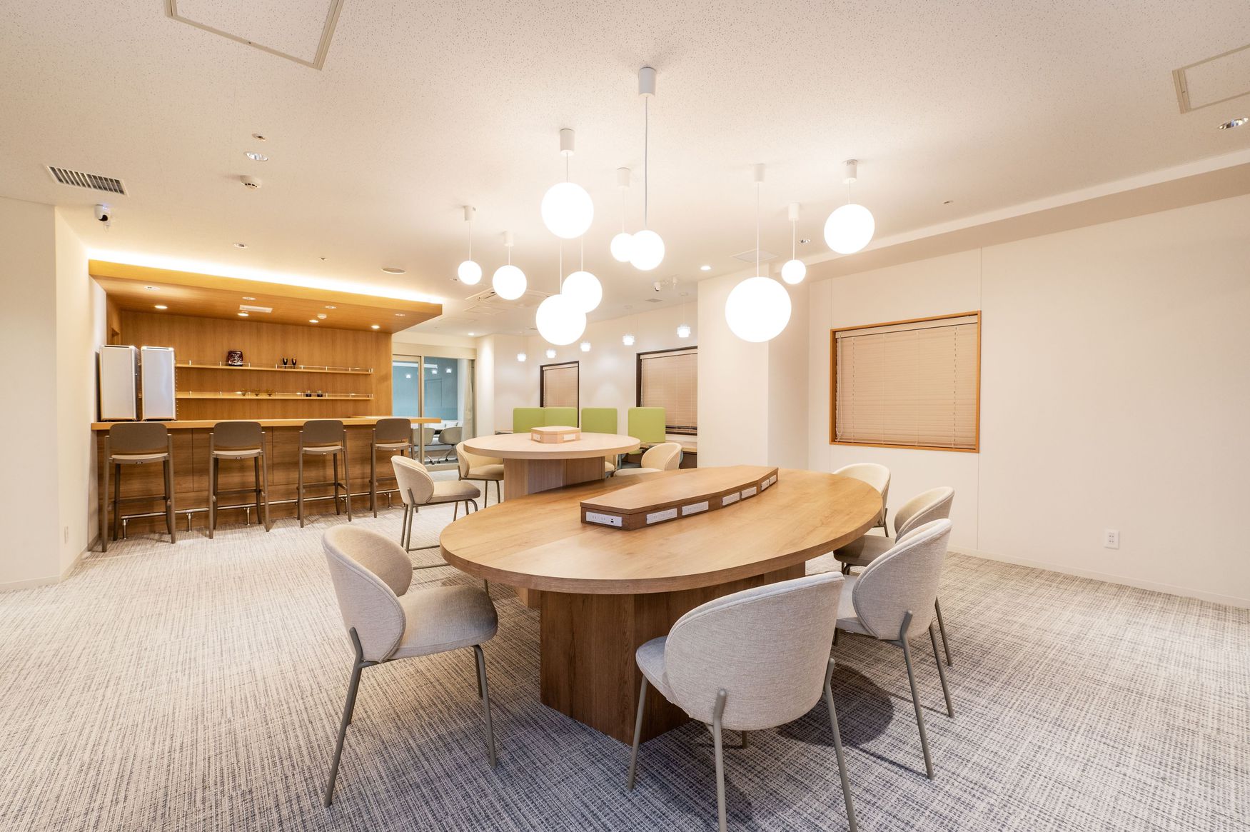 【食事なし】ビジネスにおすすめ〜ラウンジ利用・ウェルカムドリンクサービス付〜