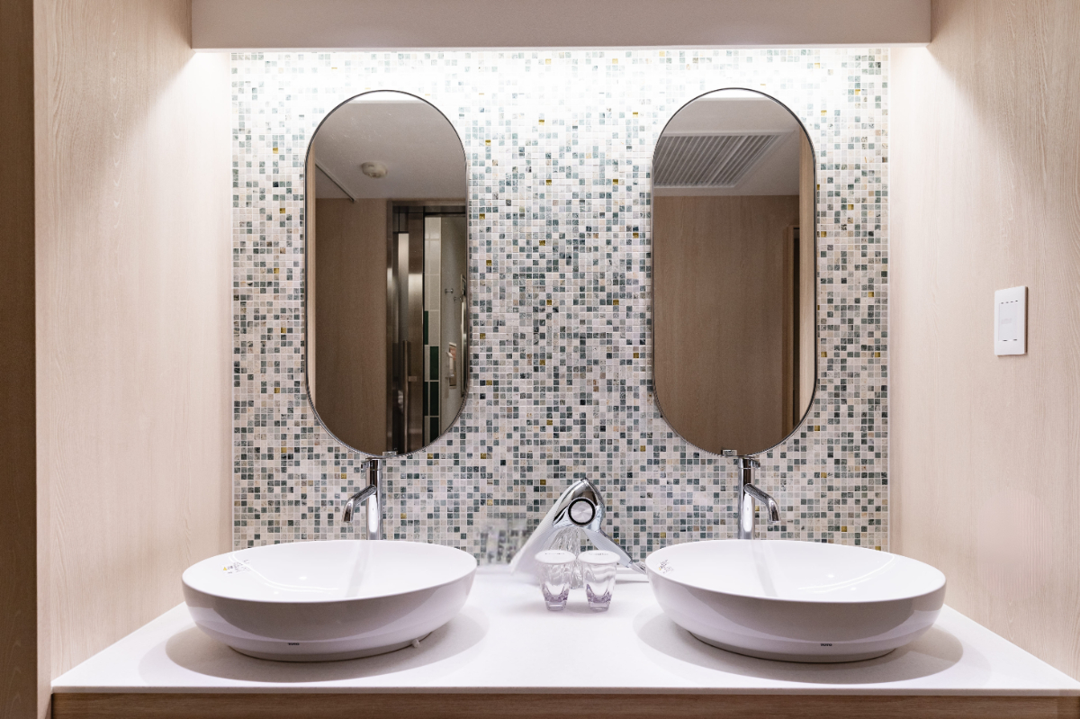 本館／ロイヤルSaunaツインルーム～花京院～