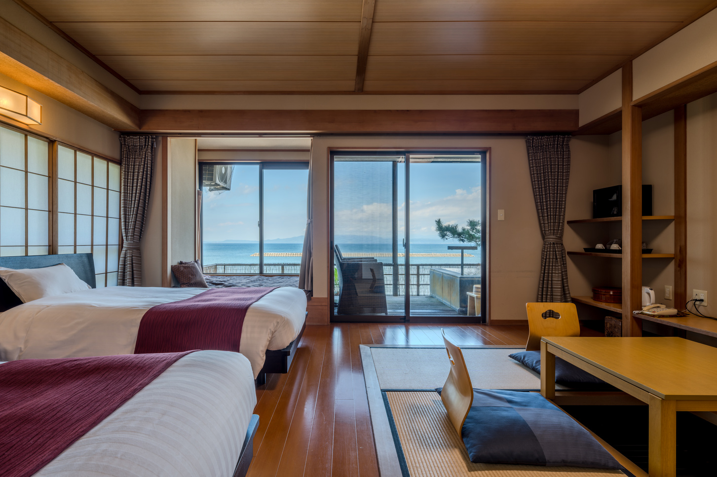 ２階【露天付】和室５帖+ツイン+まどろみ