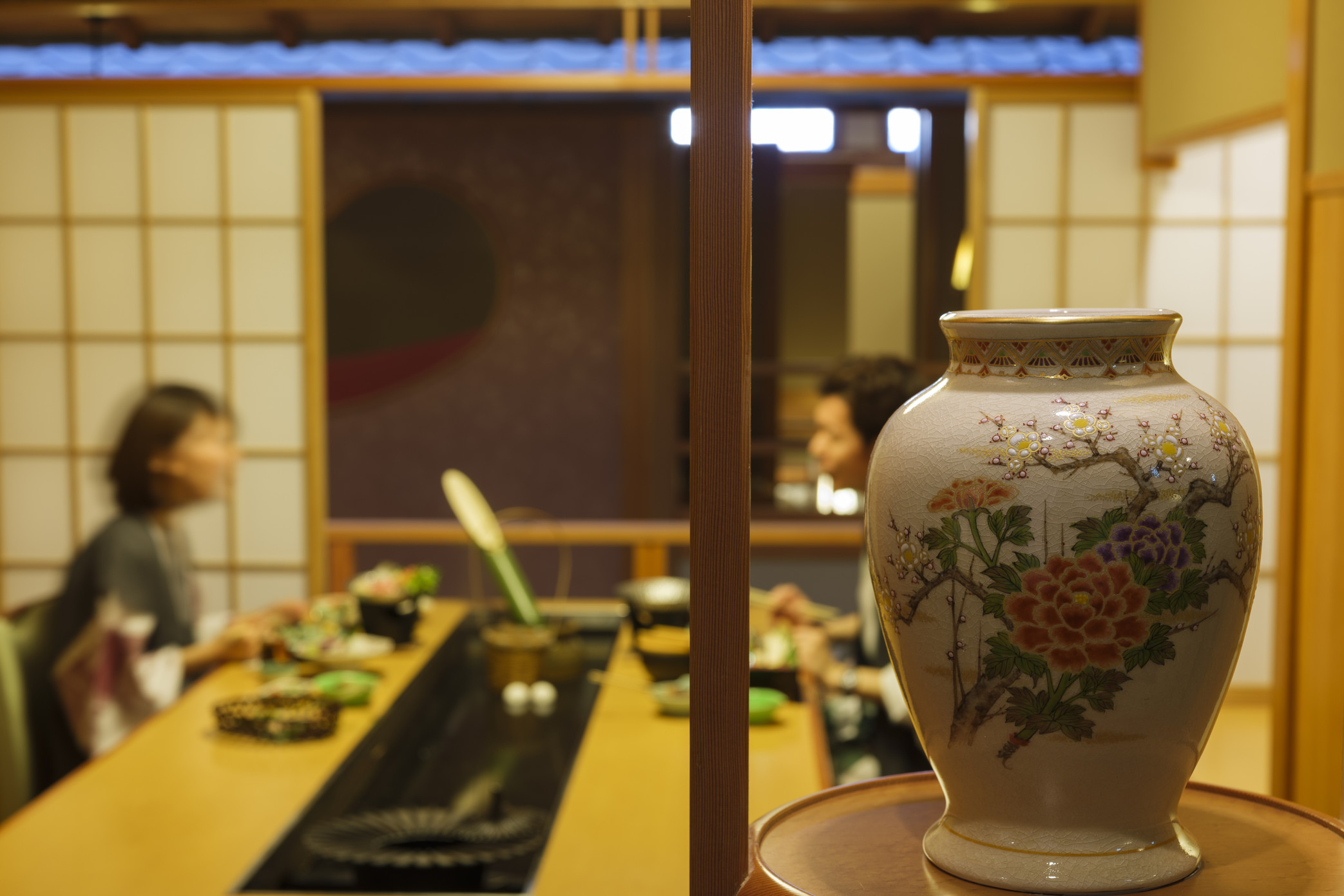 個室風お食事処