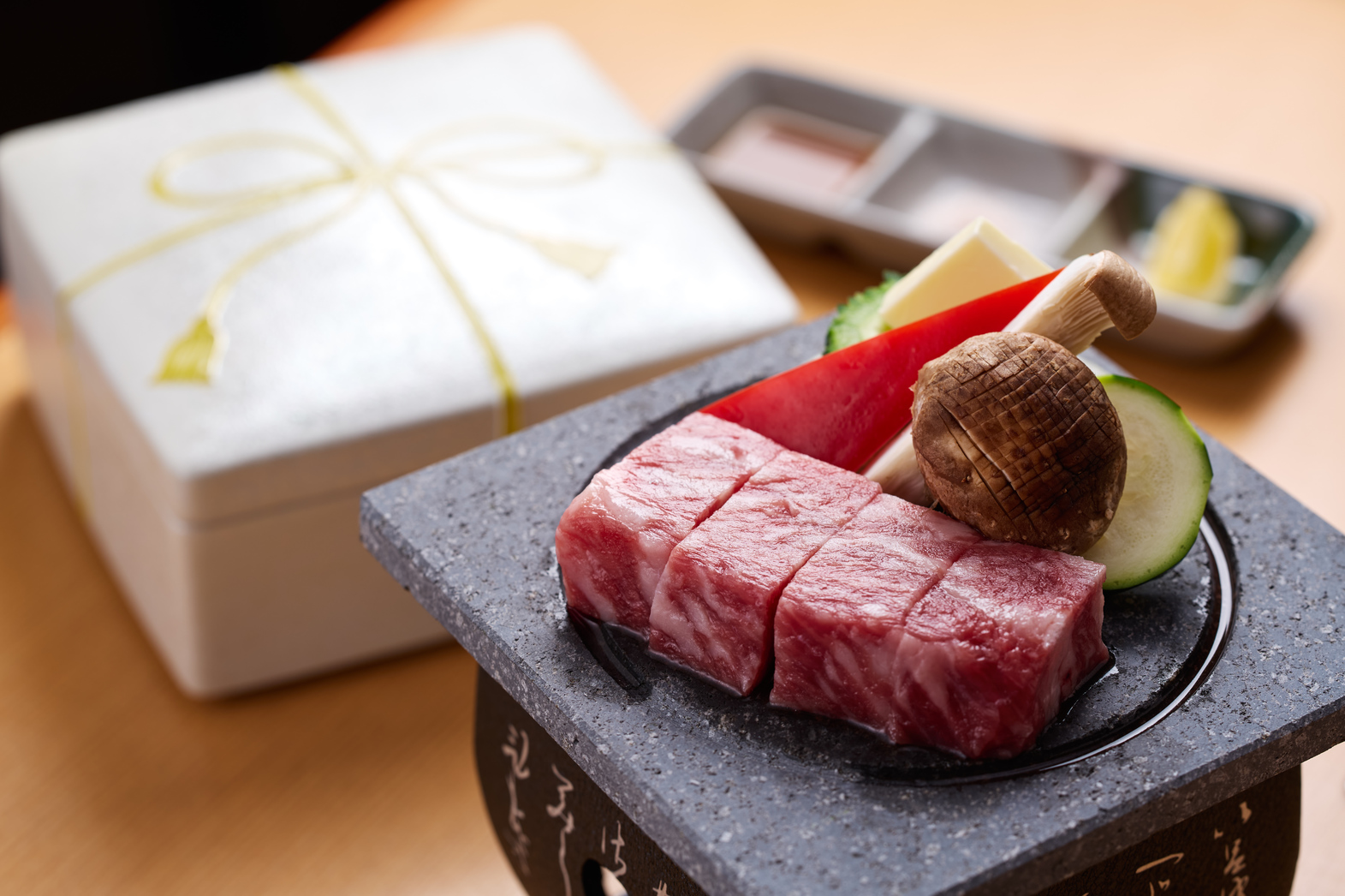 黒毛和牛溶岩焼き