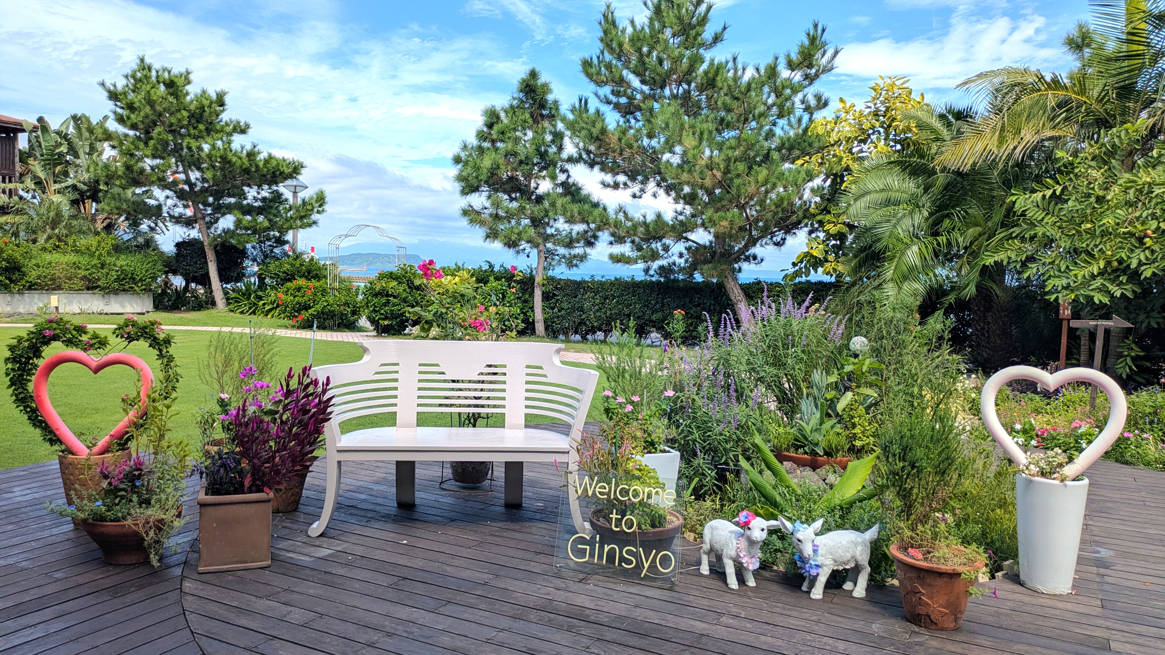 吟松ガーデンのフォトスポット【ロマンティックチェア】