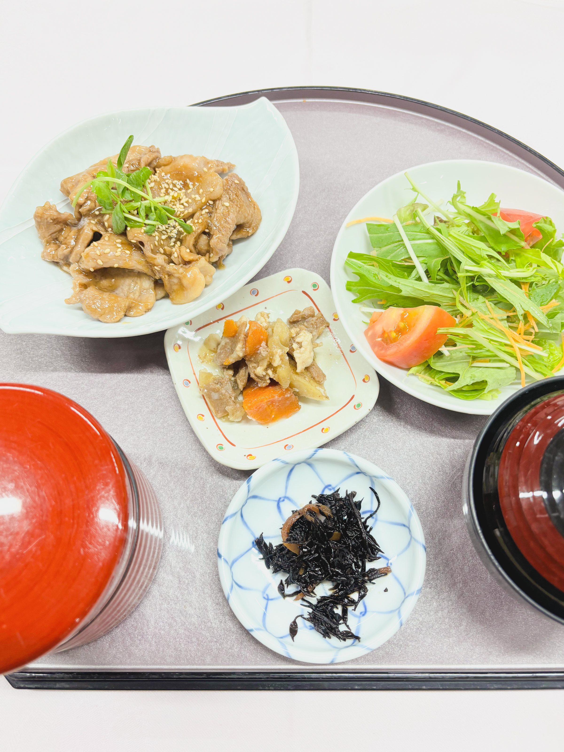 豚肉の生姜焼き定食