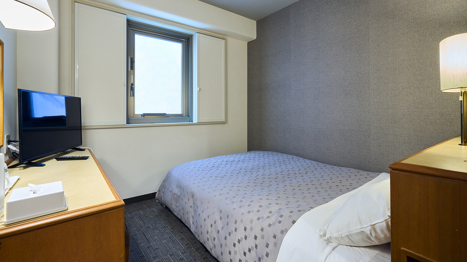 セミダブルルーム