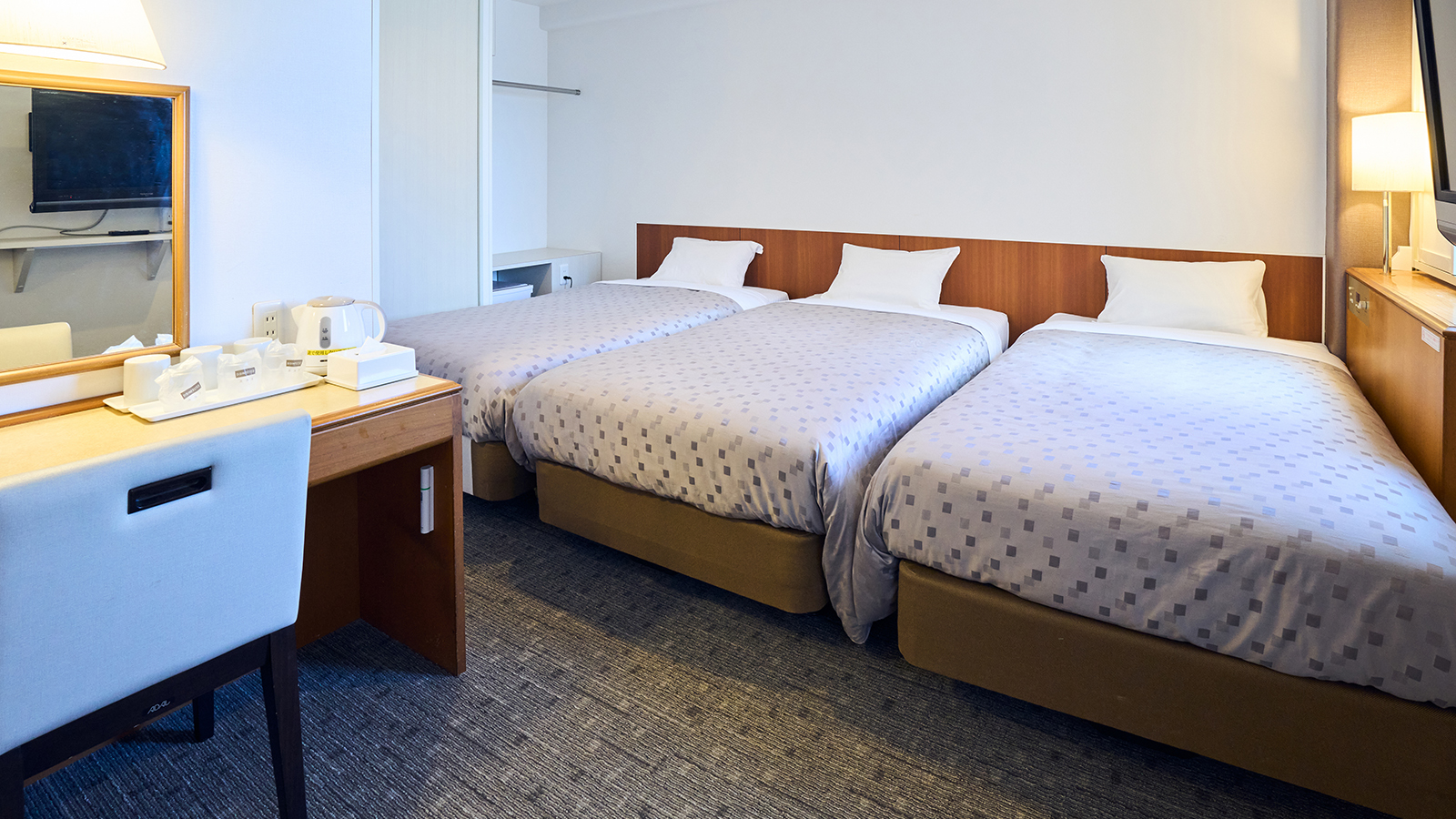 トリプルルーム